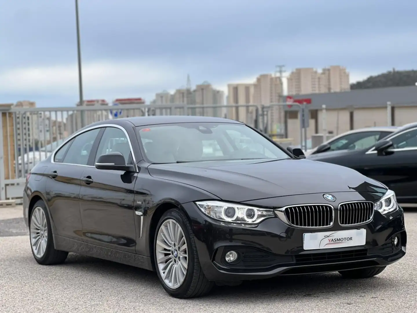 BMW 420 420dA Gran Coupé Marrón - 1