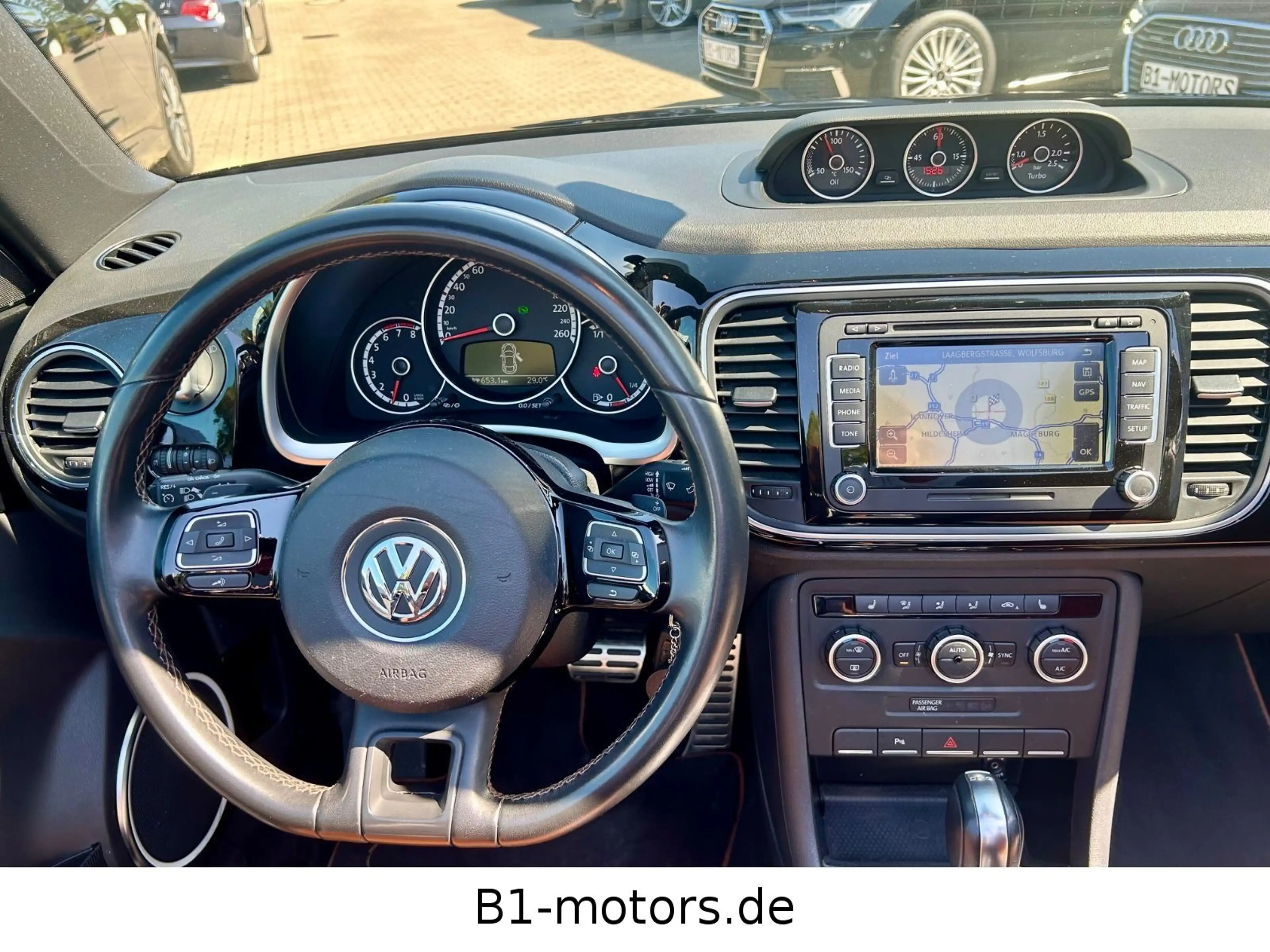 Volkswagen Beetle Cabriolet Exclusive Sport*DSG*Leder*Navi* — photo 14