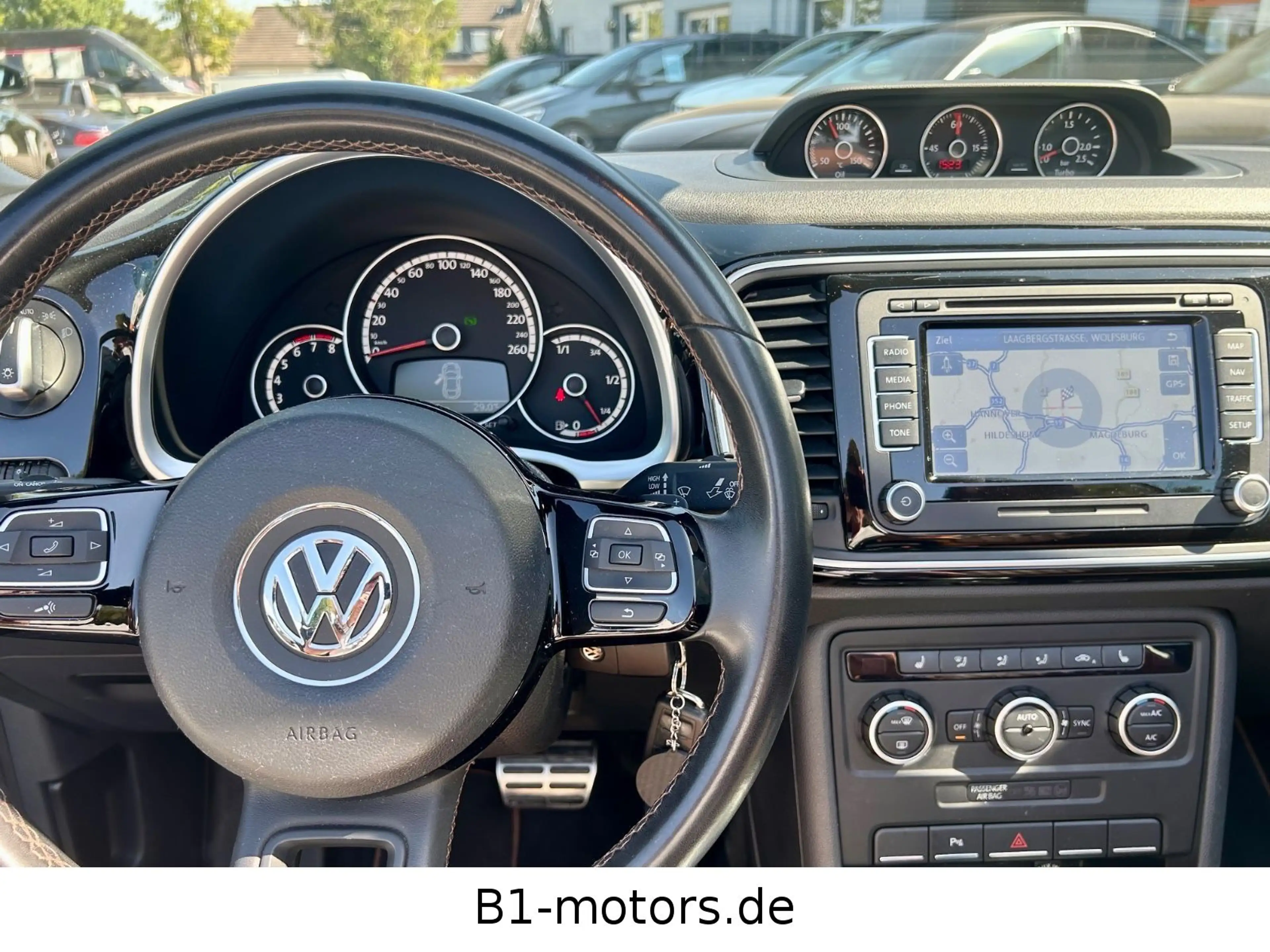 Volkswagen Beetle Cabriolet Exclusive Sport*DSG*Leder*Navi* — photo 10