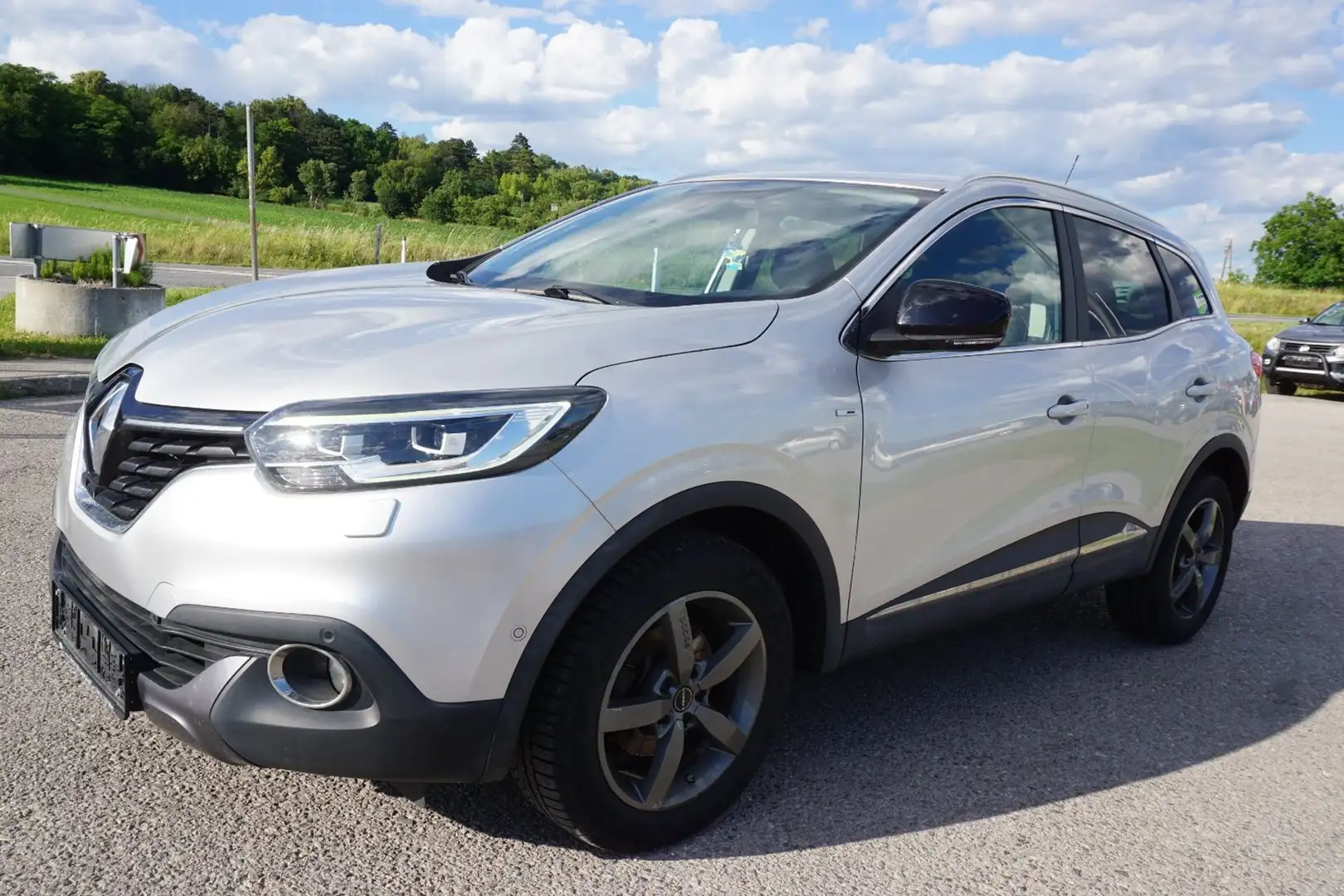 Renault Kadjar 1.6 dCi 130 Bose Edition ENERGY Grau - 2