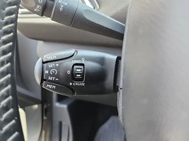 Peugeot 308 view 15