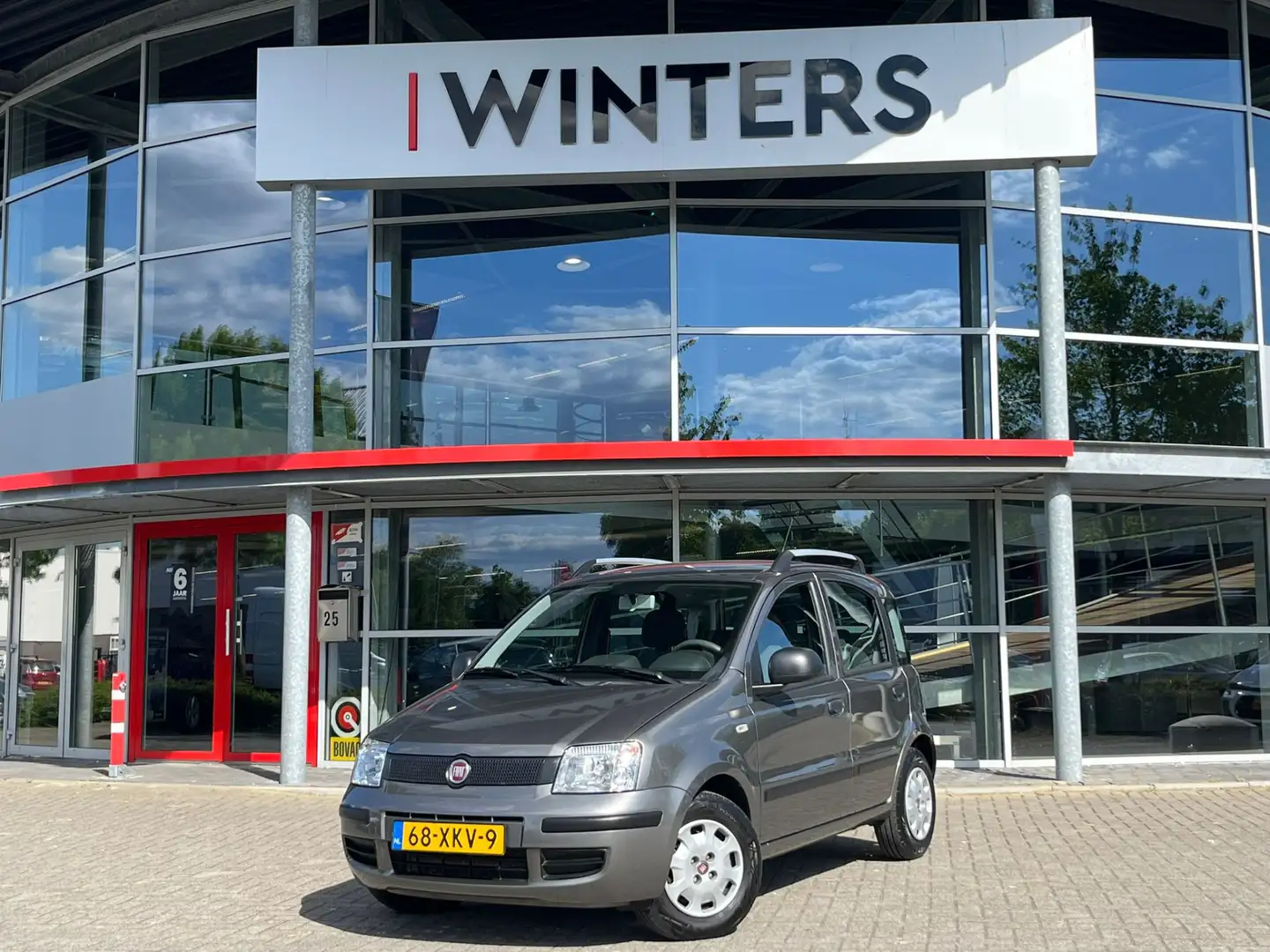 Fiat Panda 1.2 Classic | Airco | Dakrails | Audio | Elektrisc Grijs - 1