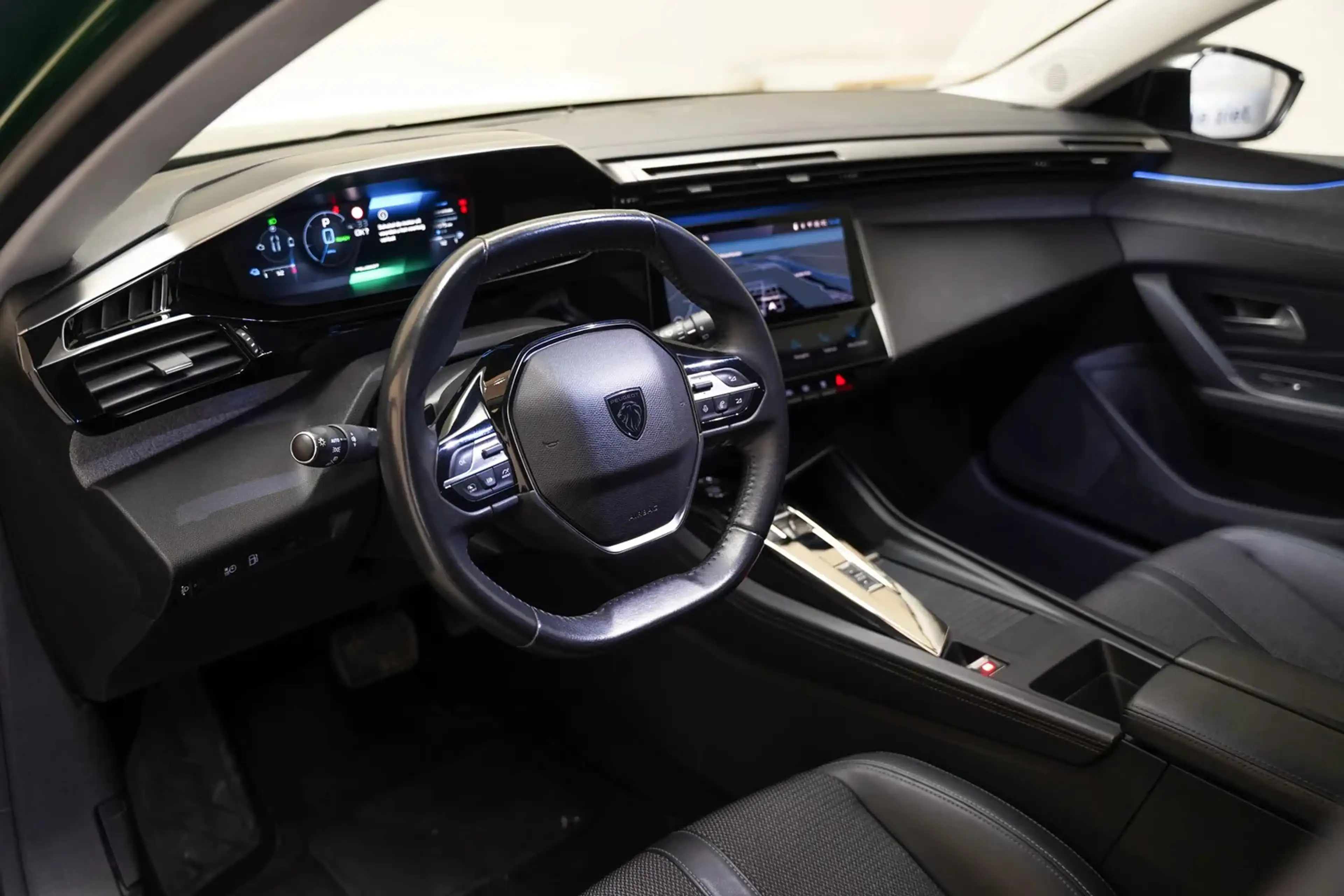 Peugeot 308 1.6 Hybrid Allure Pack [ Camera Navi Apple/Android — photo 15