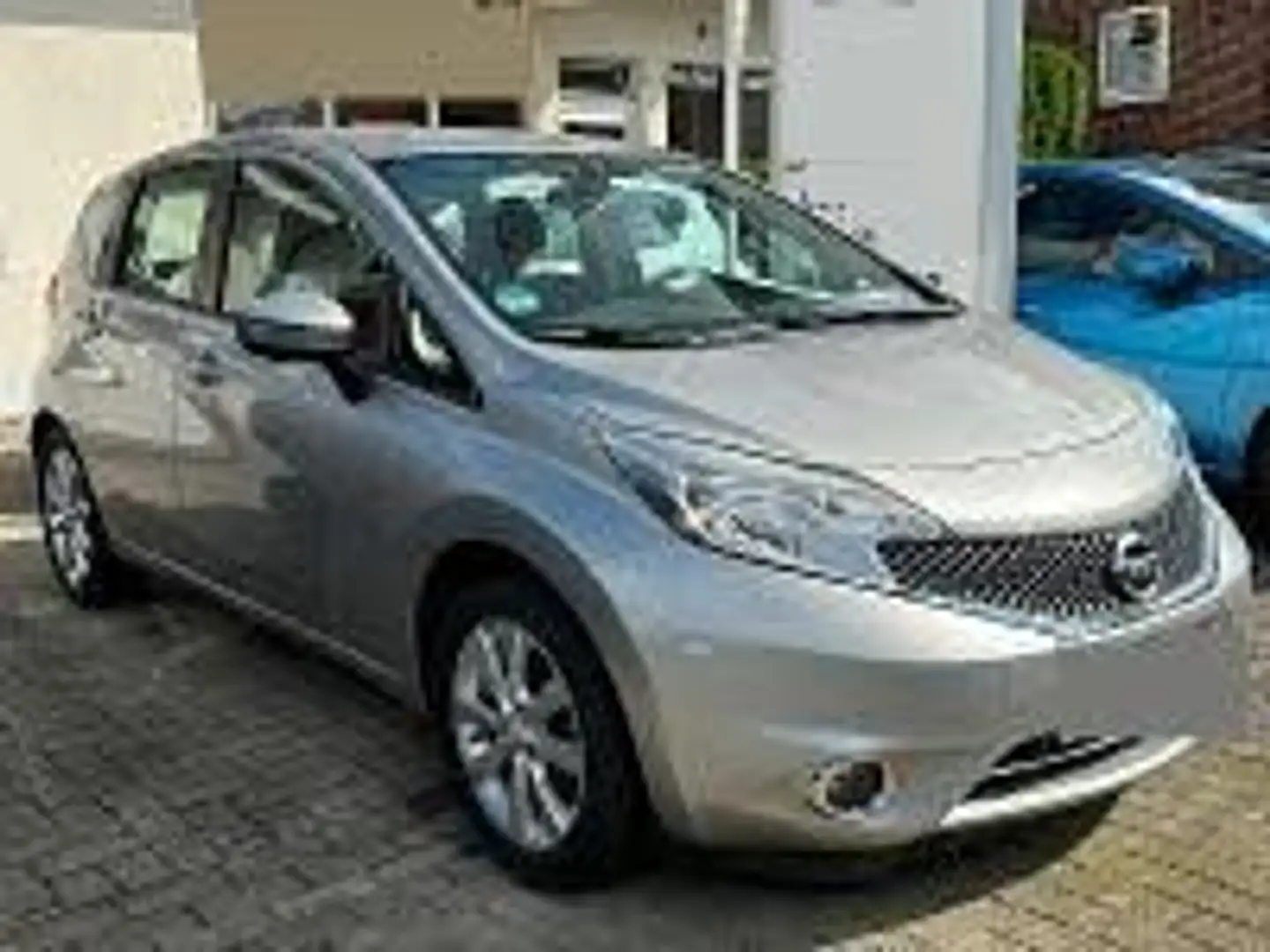 Nissan Note Note 1.5 dci Tekna Silber - 1