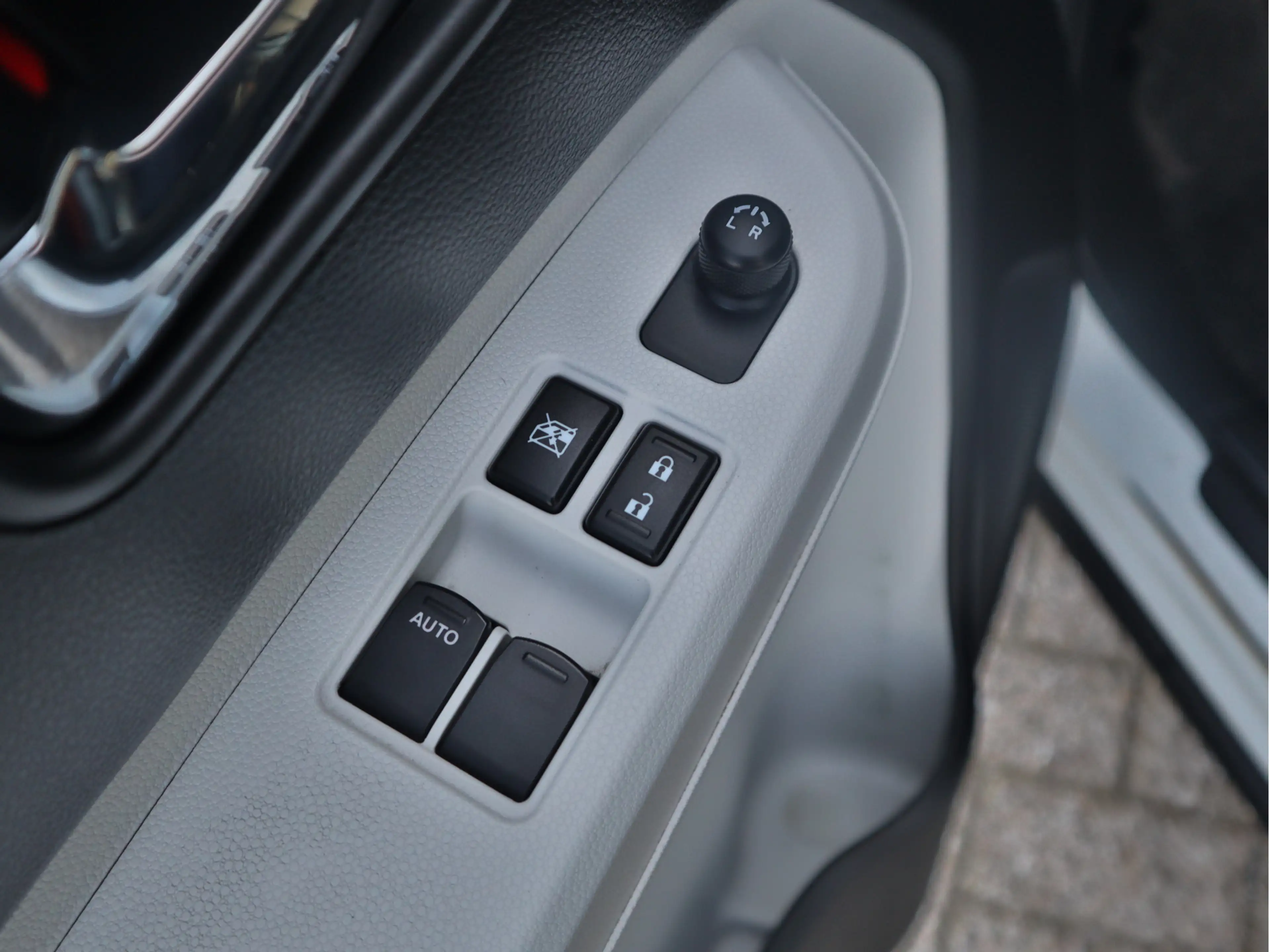 Suzuki Ignis 1.2 Select | Stoelverwarming | Airco | Navigatie | — photo 20