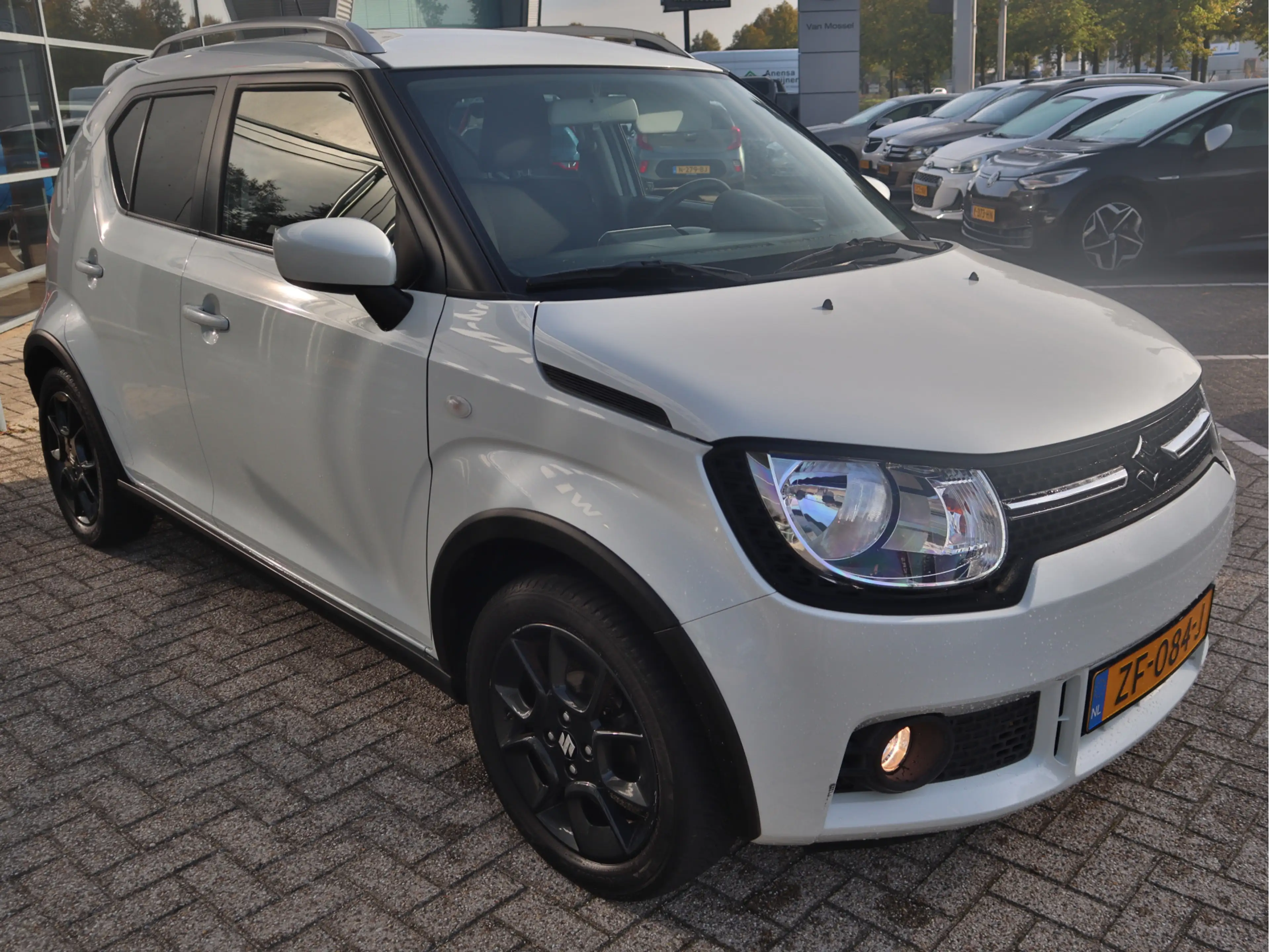 Suzuki Ignis 1.2 Select | Stoelverwarming | Airco | Navigatie | — photo 4