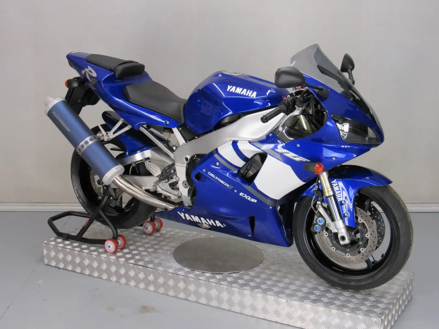 Yamaha YZF-R1 Blauw - 2