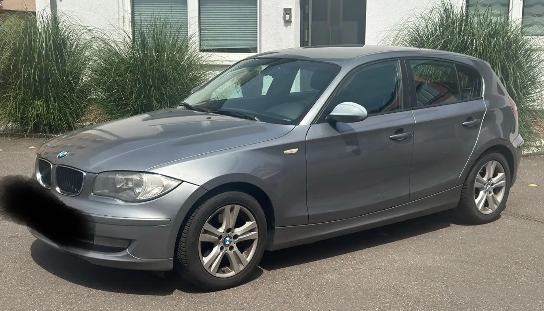 BMW 120 120d DPF Grau - 2