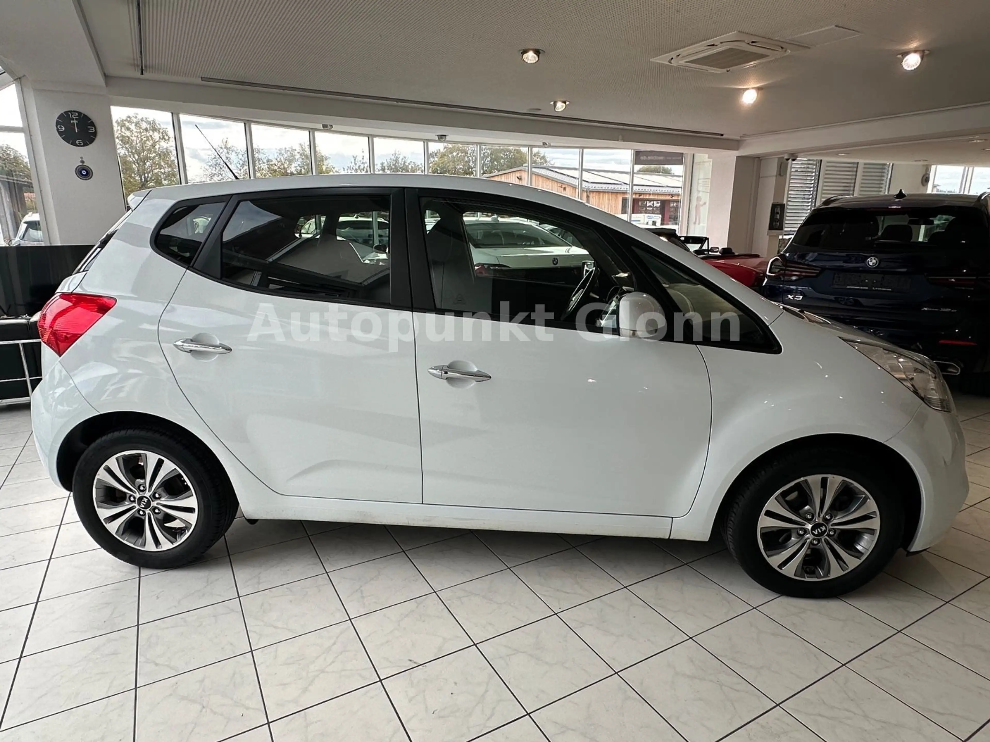 Kia Venga Dream Team|Kamera|SHZ|LHZ|1.Hand| — photo 6