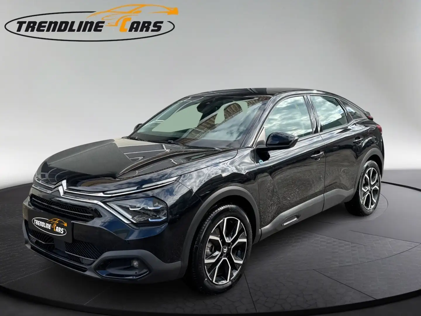 Citroen C4 e-C4 136 50kWh Plus *Tageszulassung* Schwarz - 2