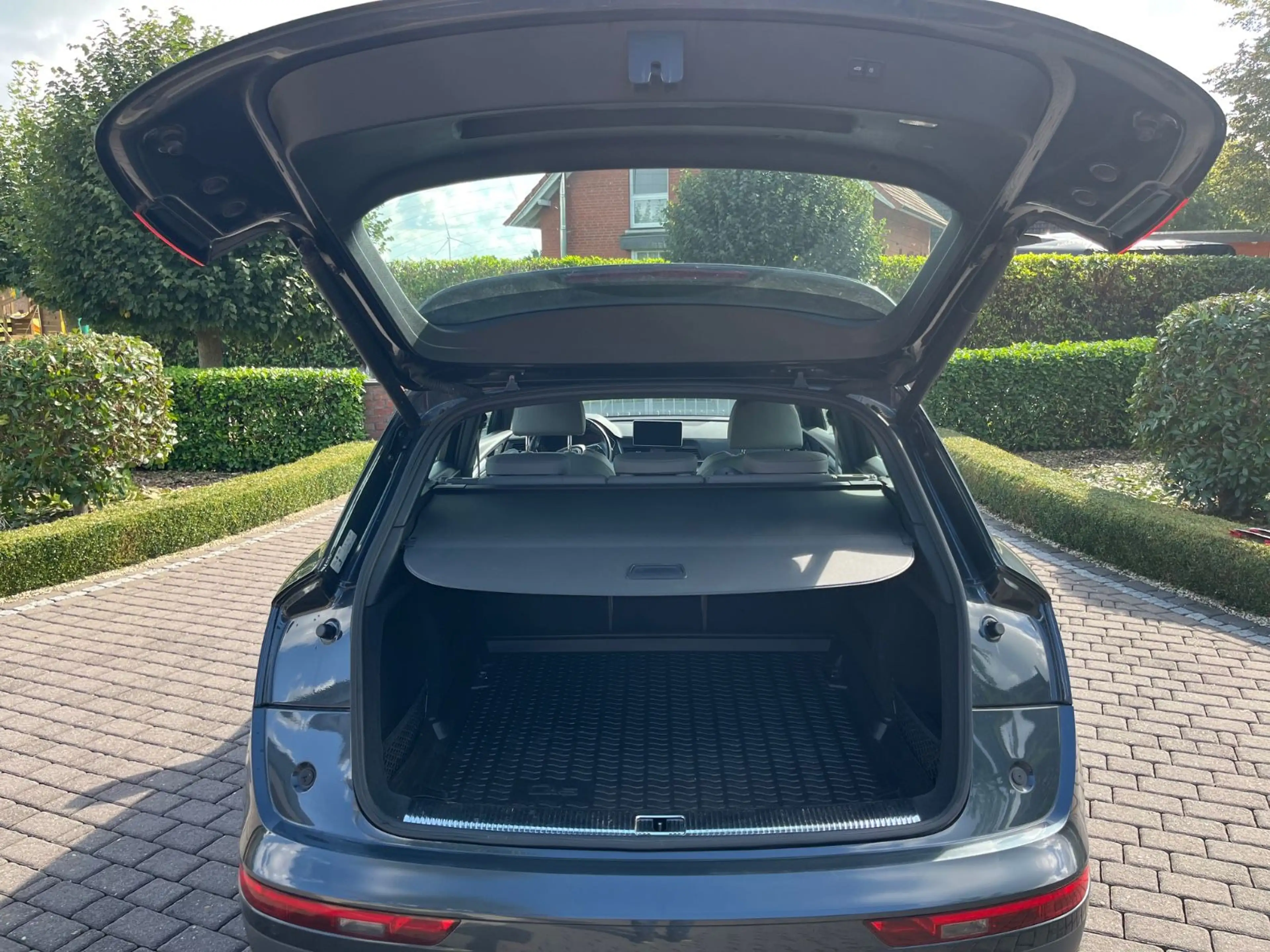 Audi Q5 2.0 TDI quattro (Matrix+Leder+20"+Stand+Bang) — photo 13