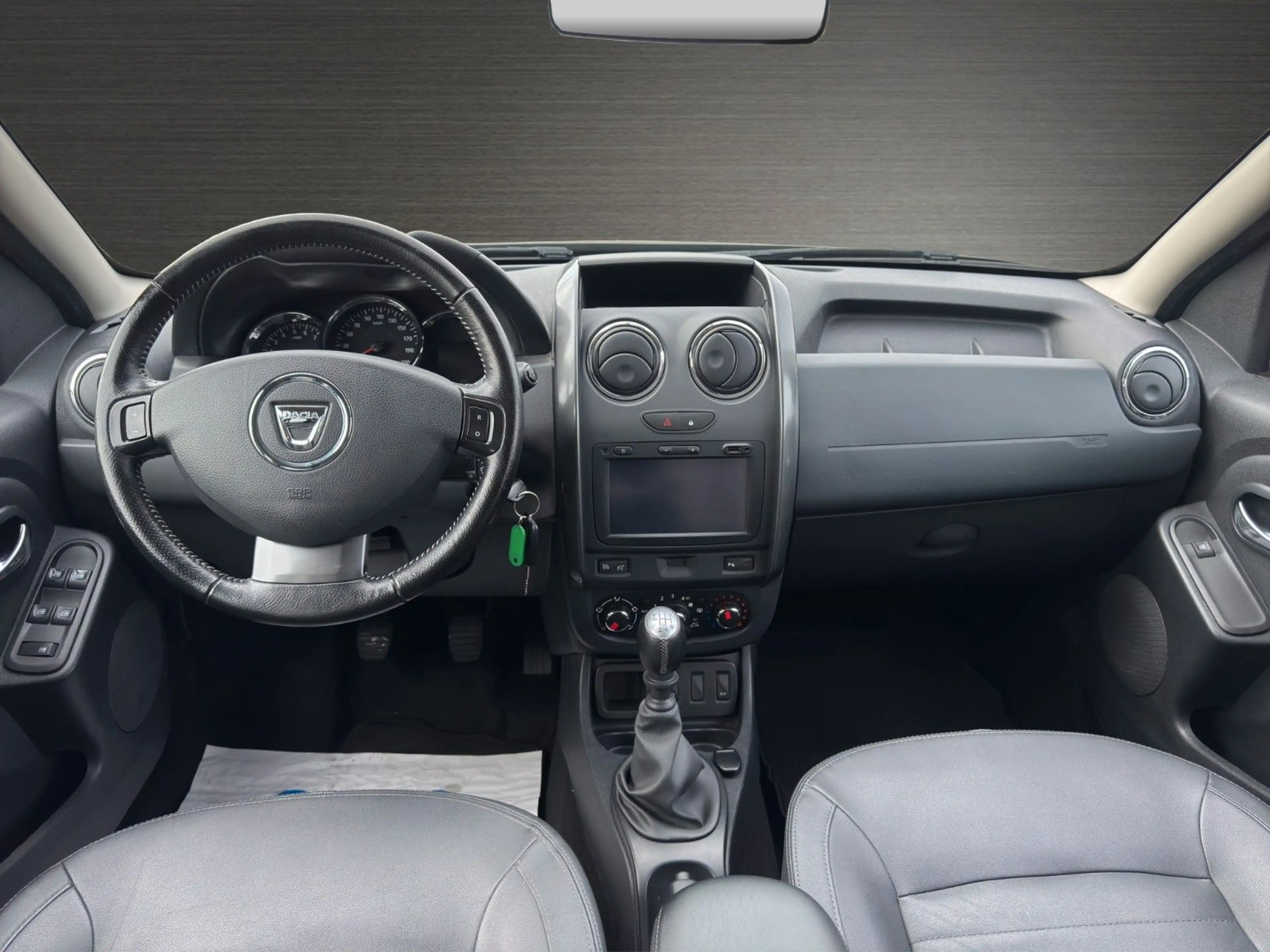 Dacia Duster I 1.5 dCi Prestige 4x2  Leder Klima PDC — photo 15