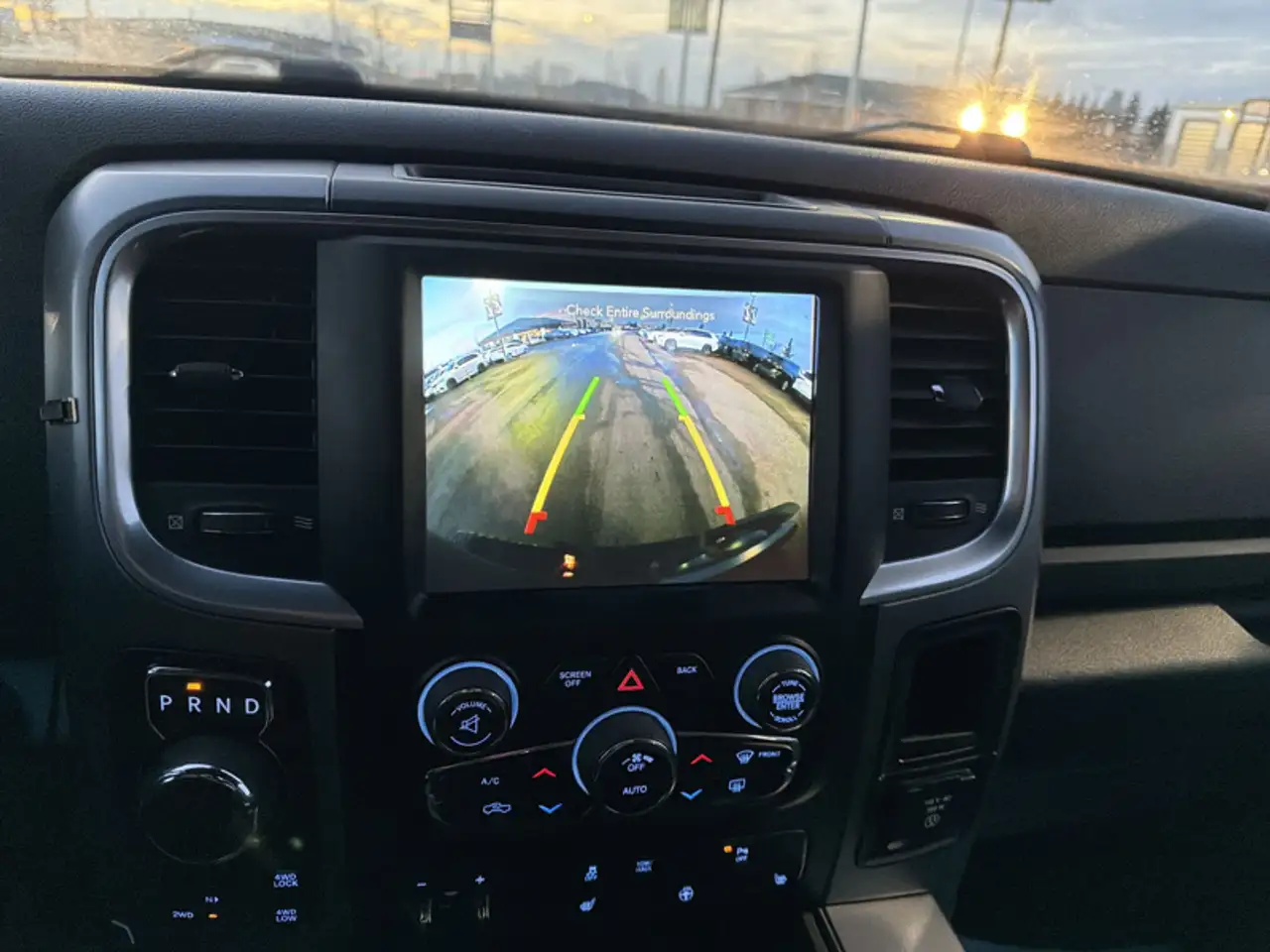 RAM 1500 снимка RAM 1500
