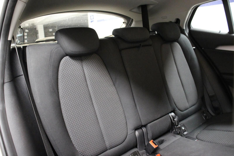 BMW X2 sDrive 18i TEMP NAVI LED SHZ S.HEFT BT 2.HD — photo 14