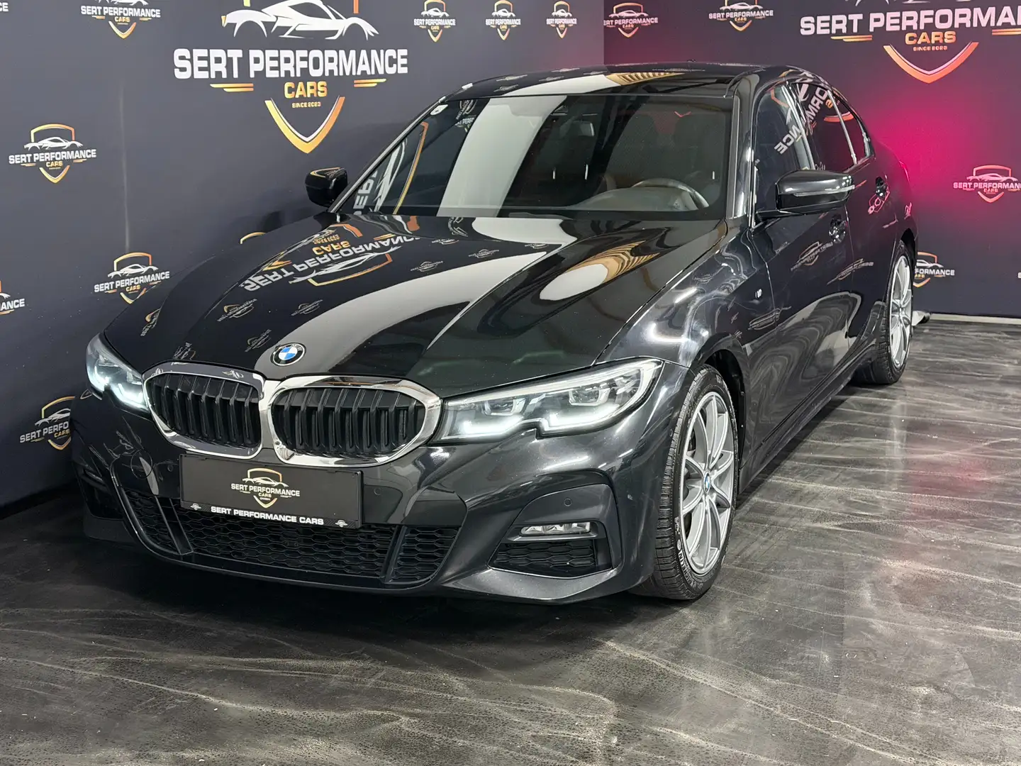 BMW 318 318 d M Sport Schwarz - 2