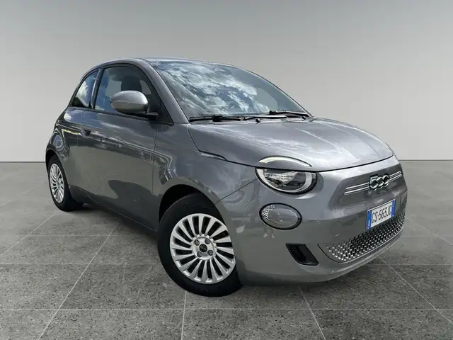 Fiat 500e Action Berlina