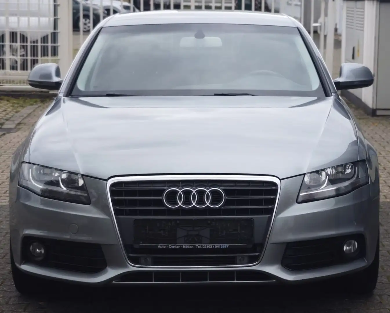 Audi A4 Lim. Ambiente | *PDC*Sehr gepflegt Grau - 2