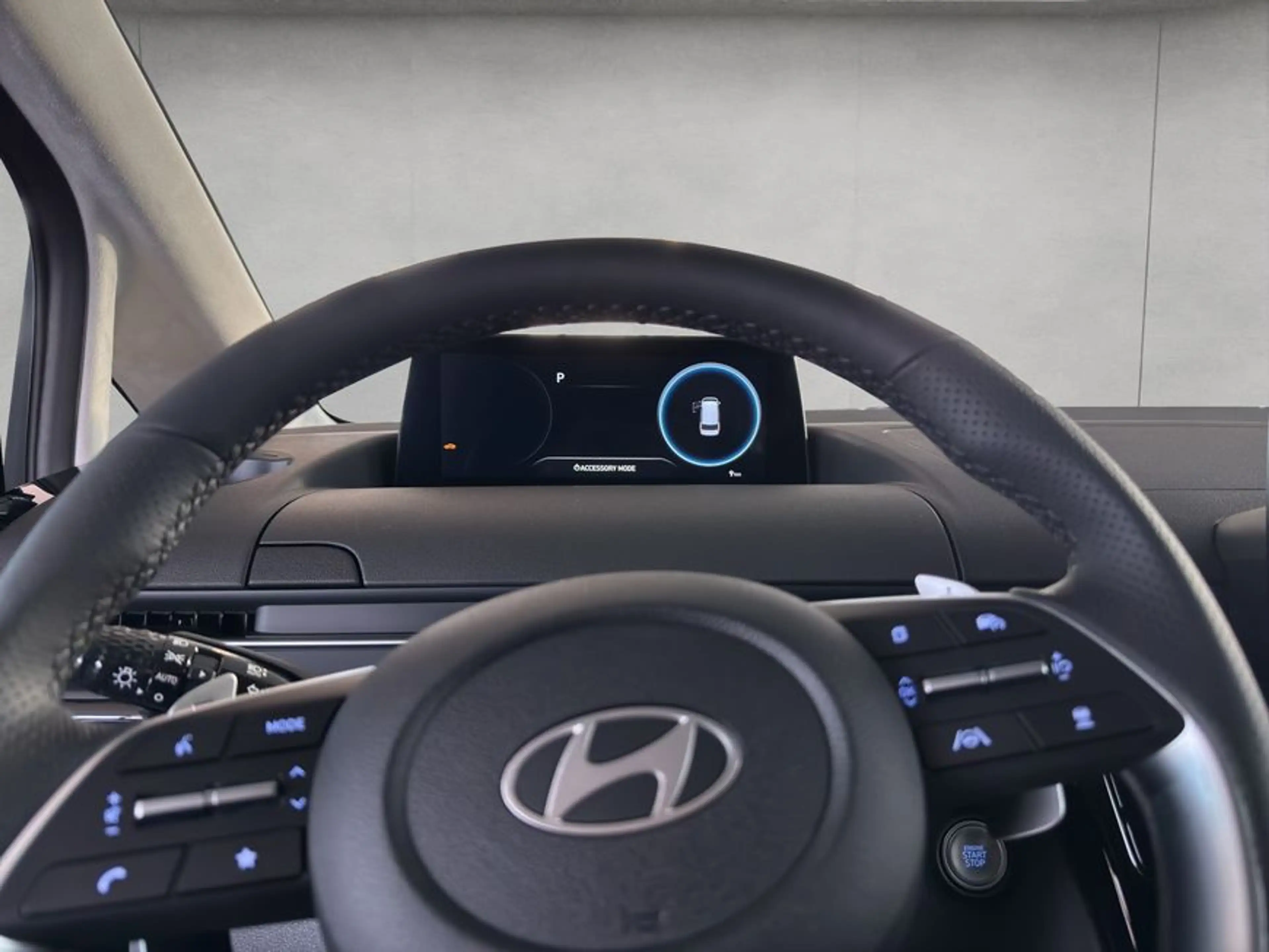 Hyundai STARIA STARIA 1.6 T-GDI HEV Signature 118 kW, 5-türig — photo 11