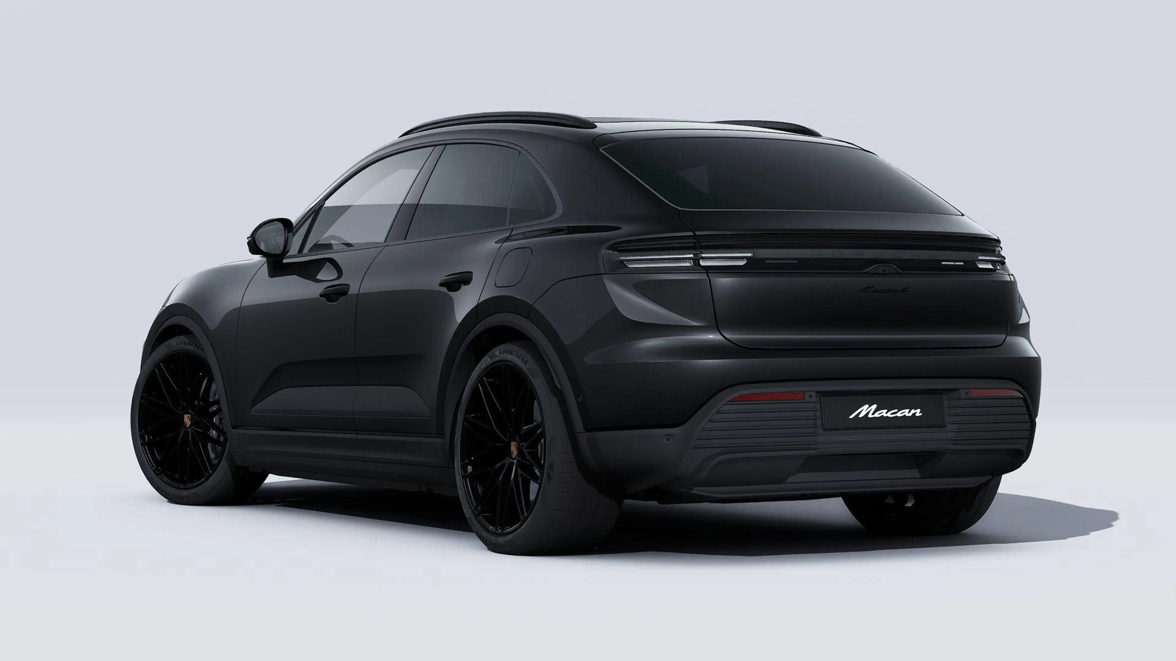 Porsche Macan 4 — photo 2
