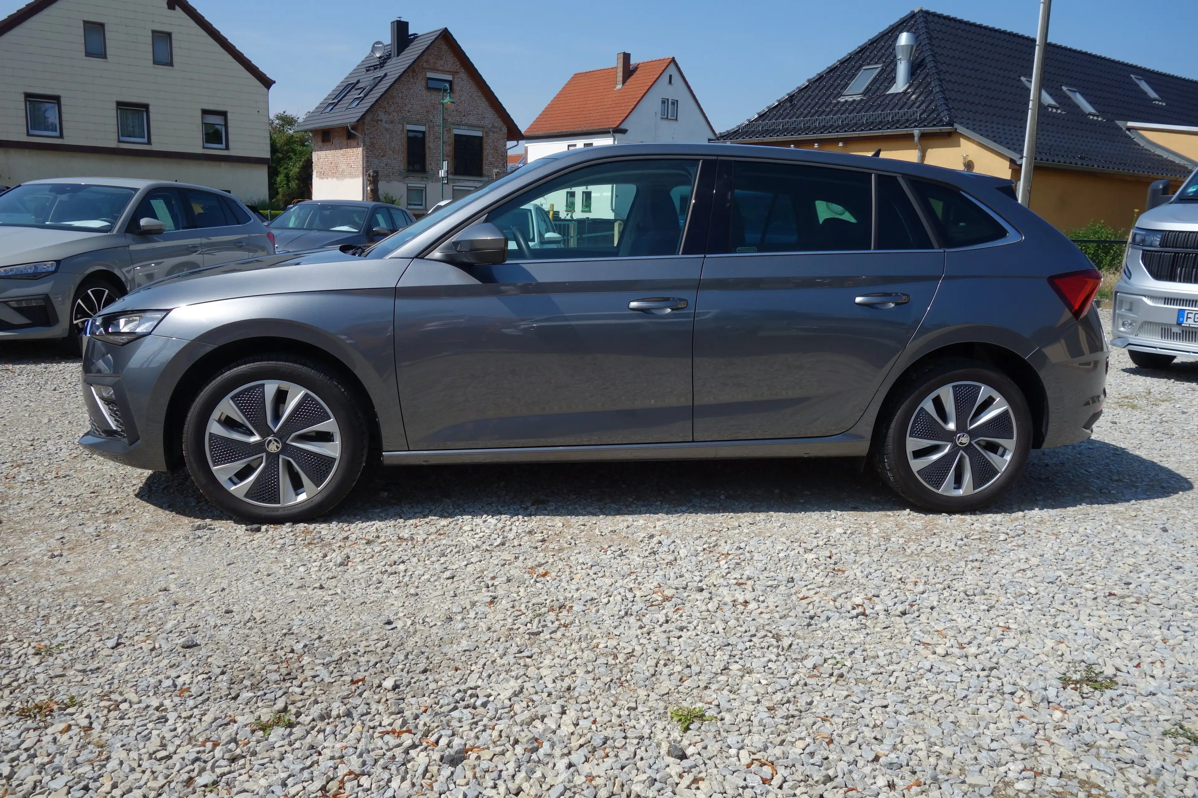 Skoda Scala Top Selection Leder / Navigation / Garantie — photo 4