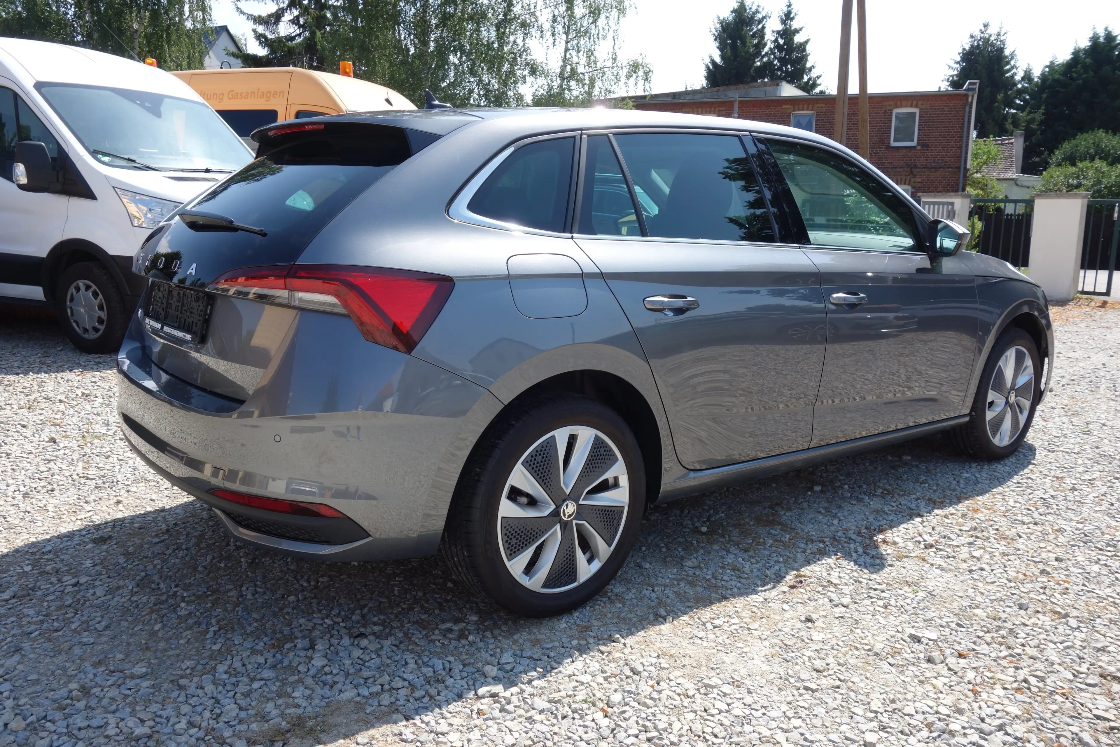 Skoda Scala Top Selection Leder / Navigation / Garantie — photo 10
