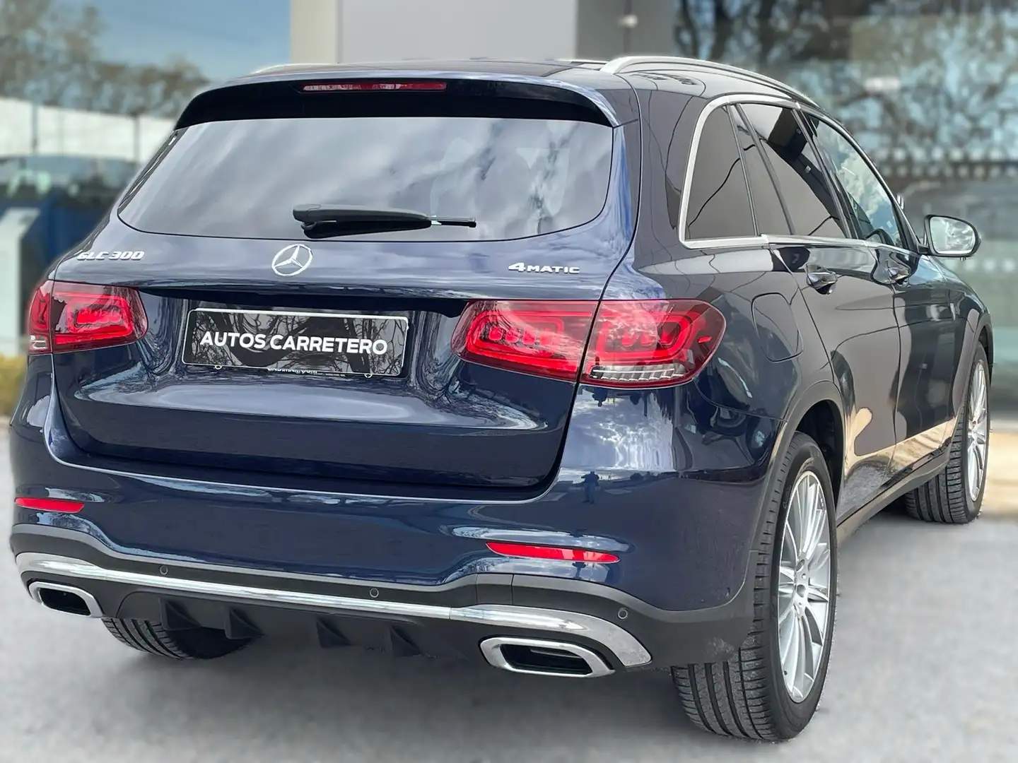 Mercedes-Benz GLC 300 4Matic 9G-Tronic Azul - 2
