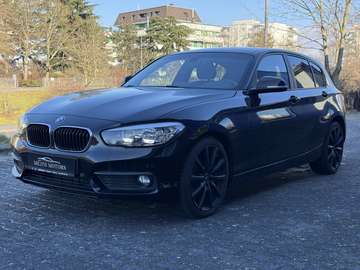 Wenig KM / Deutsch / Scheckheft / Unfallfrei