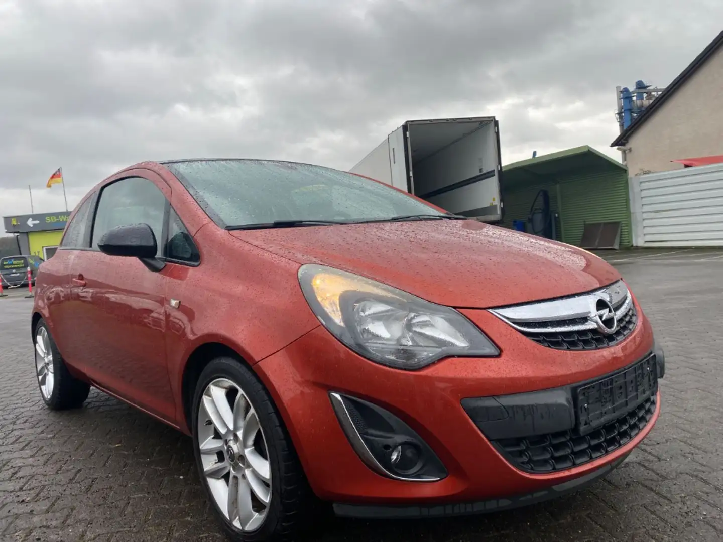 Opel Corsa D Color Edition Rot - 1