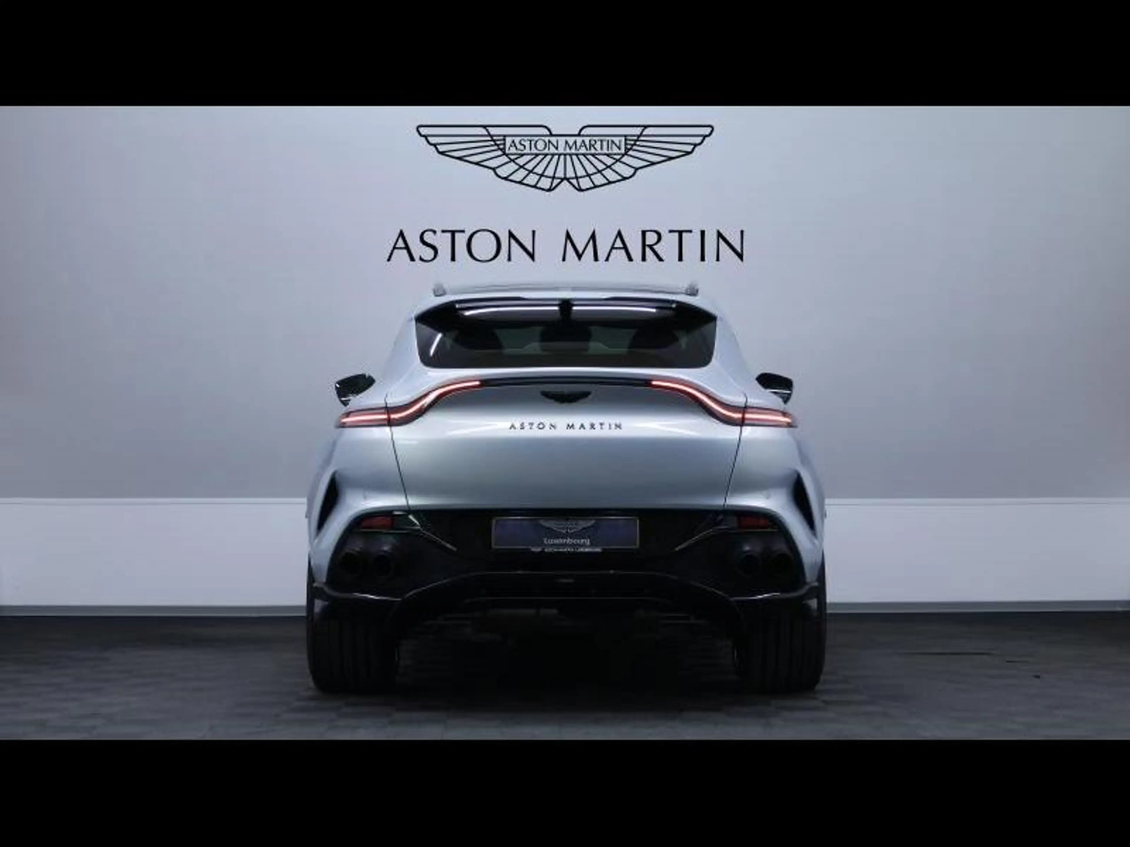 Aston Martin DBX 707 V8 — photo 5