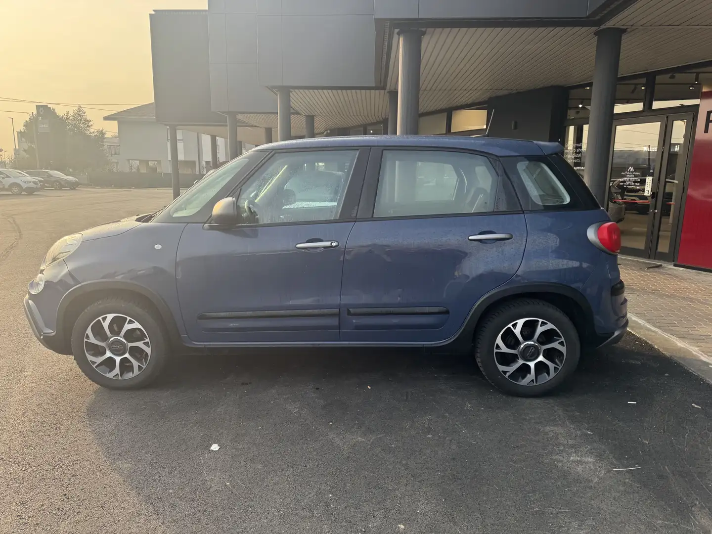 Fiat 500L Cross 1.3 mjt Mirror City Cross 95cv Albastru - 2