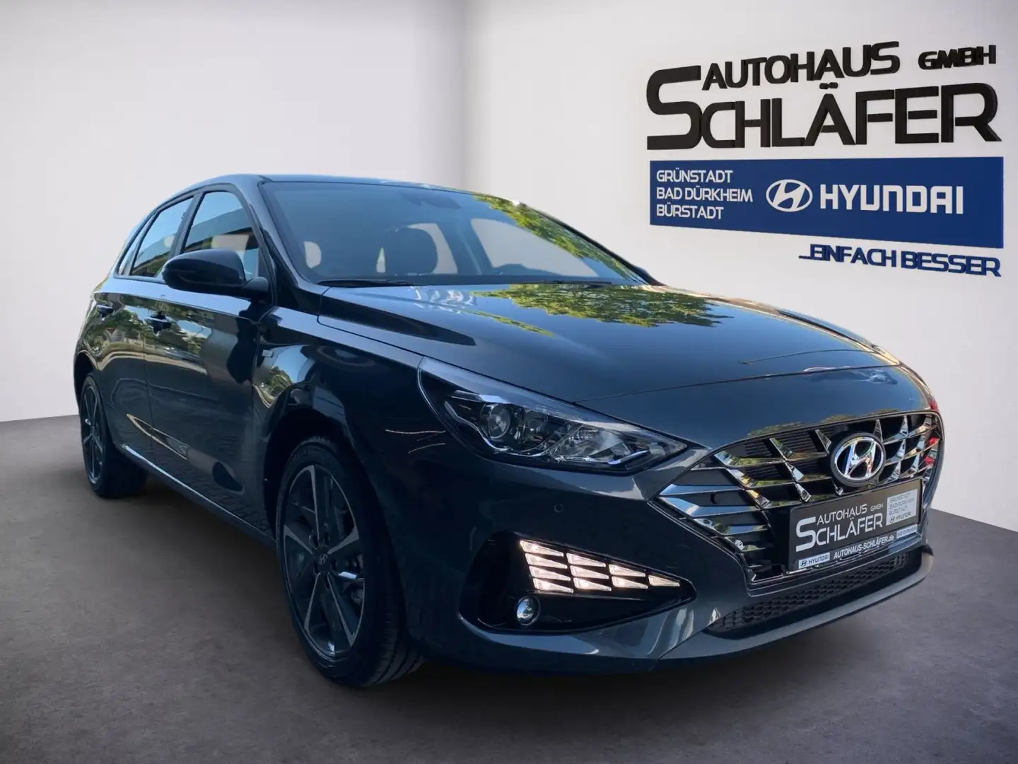 Hyundai i30 1.0 T-GDI 7-DCT Trend Mild-Hybrid Gris - 2