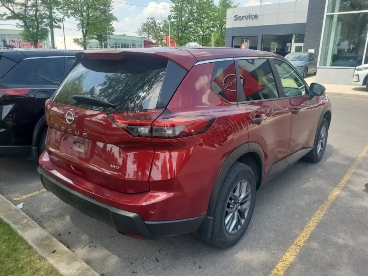 Nissan Rogue снимка Nissan Rogue