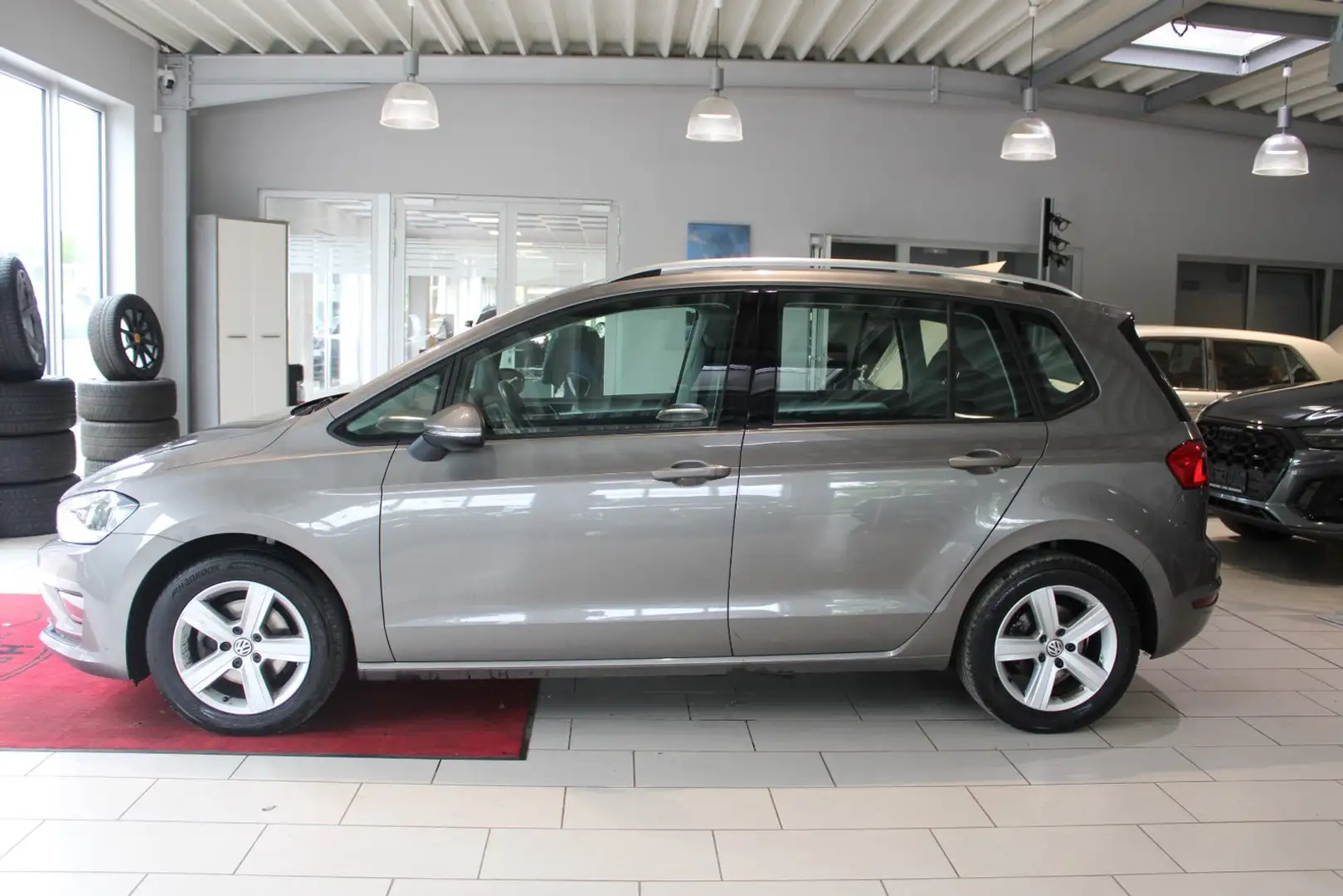 Volkswagen Golf Sportsvan VII 1.4 TSI BMT* TÜV/SITZHEIZ./NAVI* Gri - 2