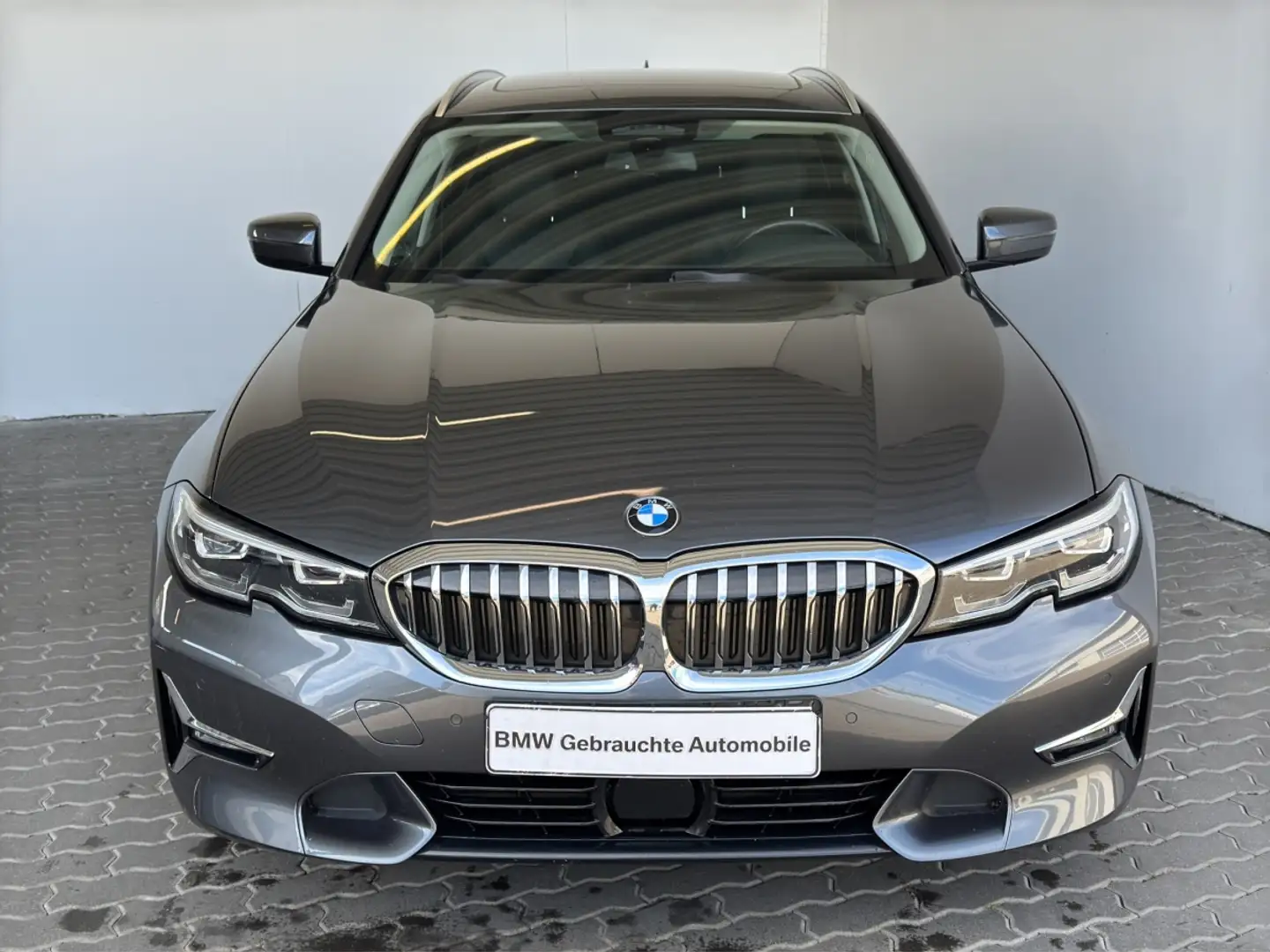 BMW 330 dA Tour. Luxury Line LiveCokProf.H&K.AHK.PGSD Grau - 1
