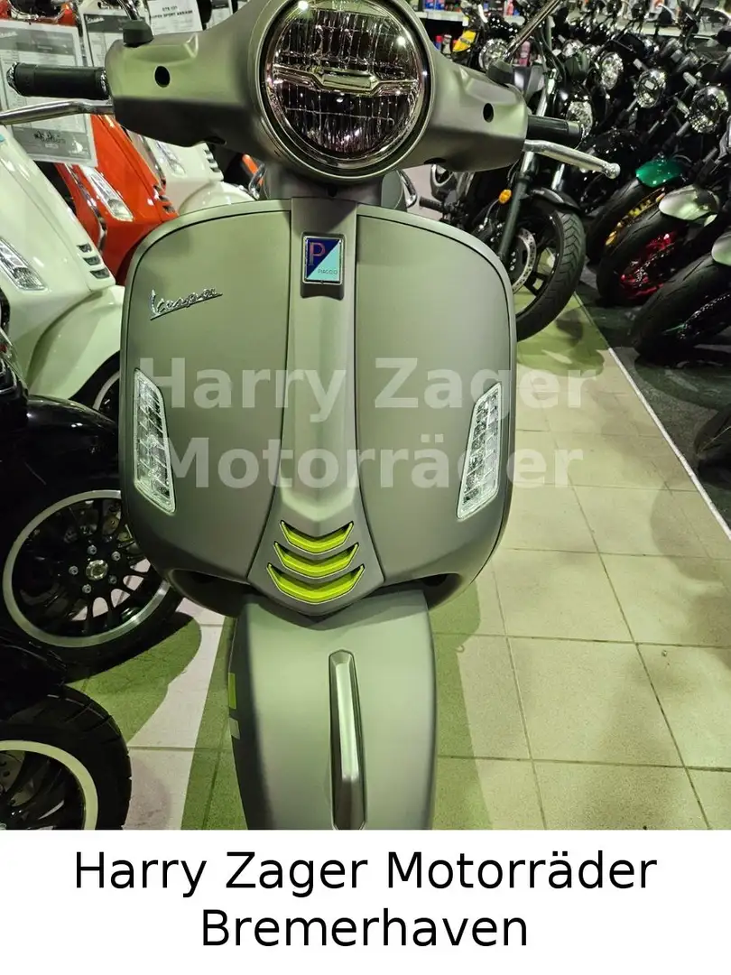 Vespa GTS 125 Super Tech SUPERTECH , sofort Grey - 2