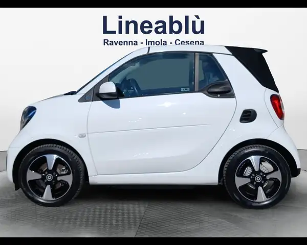 smart Fortwo view 2