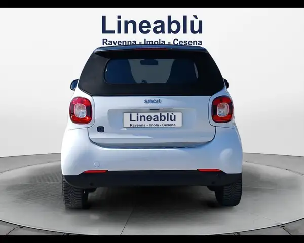 smart Fortwo view 4