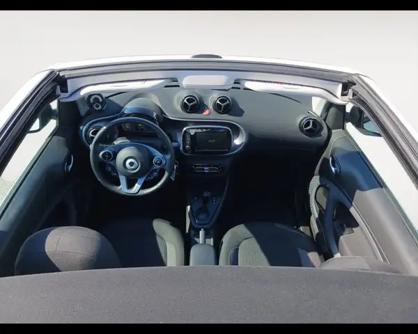 smart Fortwo view 13