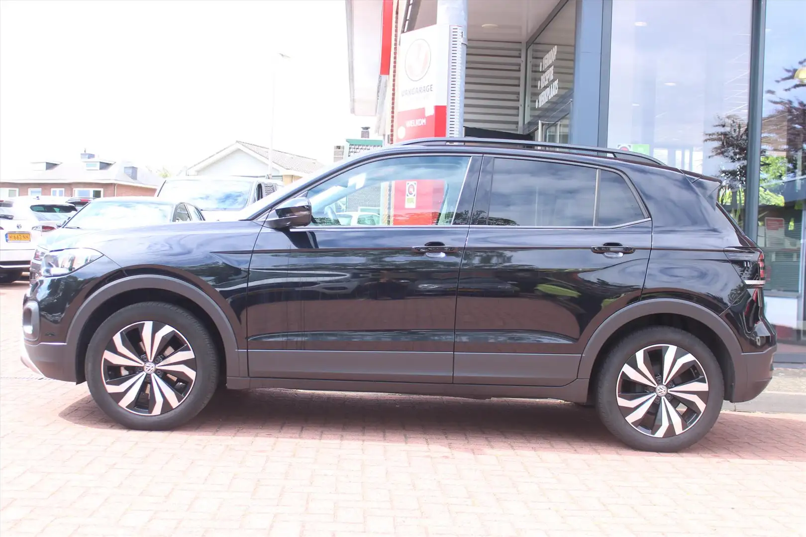 Volkswagen T-Cross 1.0 TSI *Life* | Adaptive Cruise Control | Carplay Negro - 2