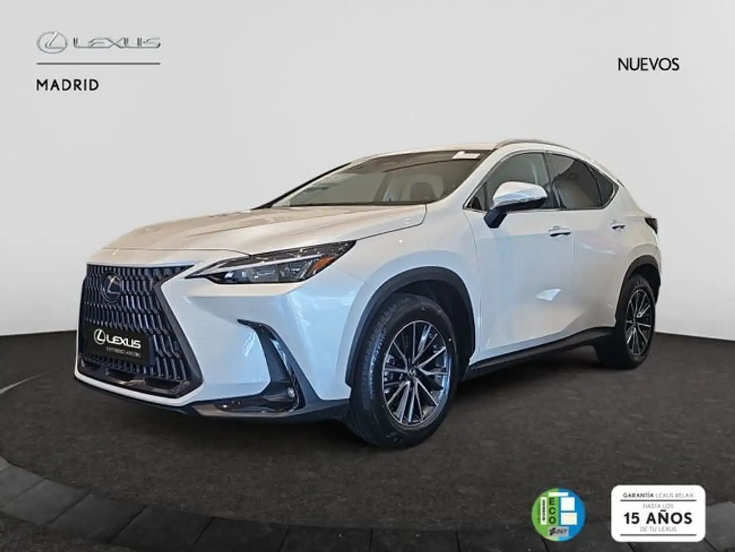Lexus NX 450h+ Premium+ 4WD Blanco - 2