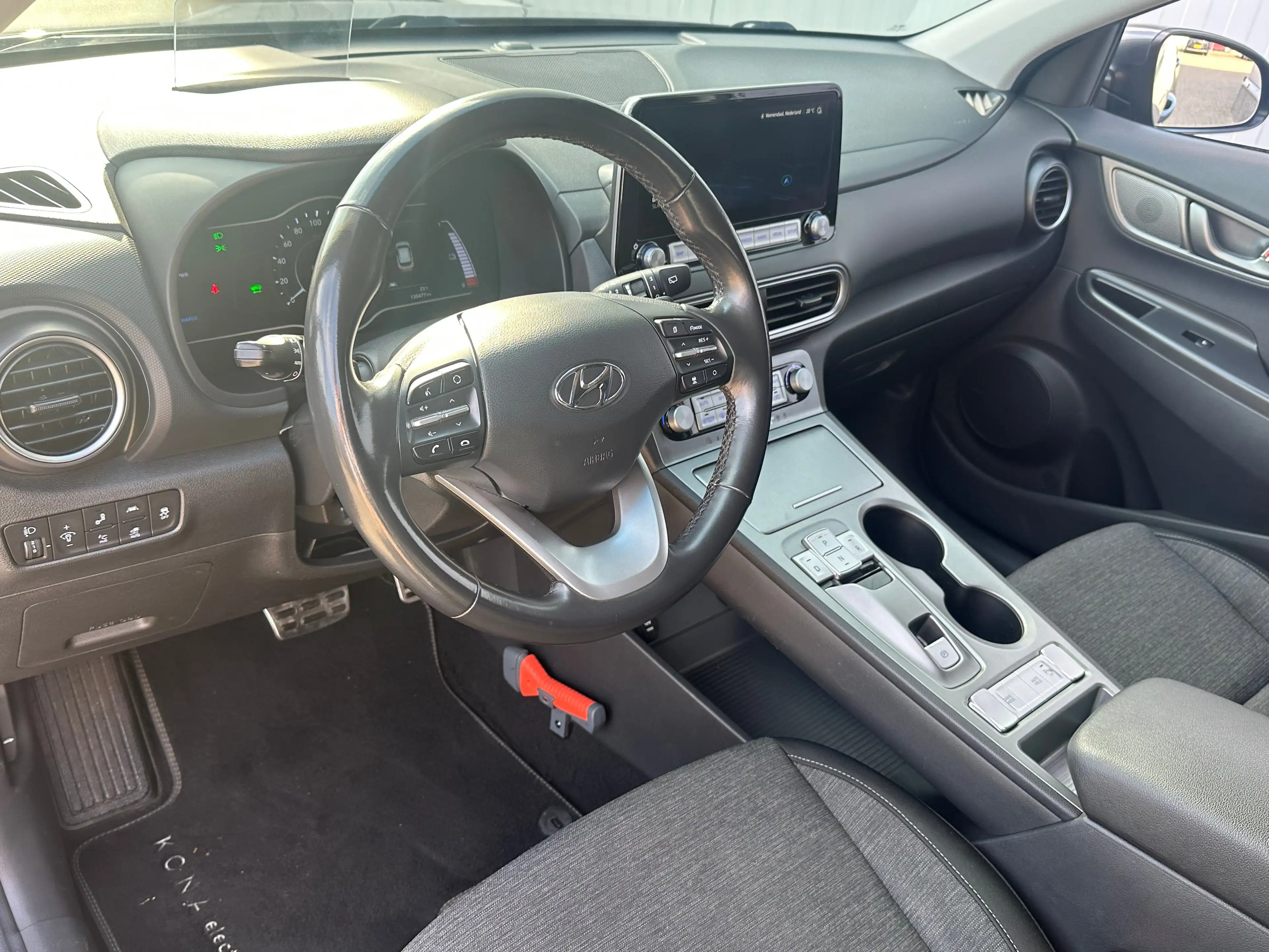 Hyundai KONA EV Fashion 64 kWh | Achteruitrijcamera | Alarm kla — photo 38