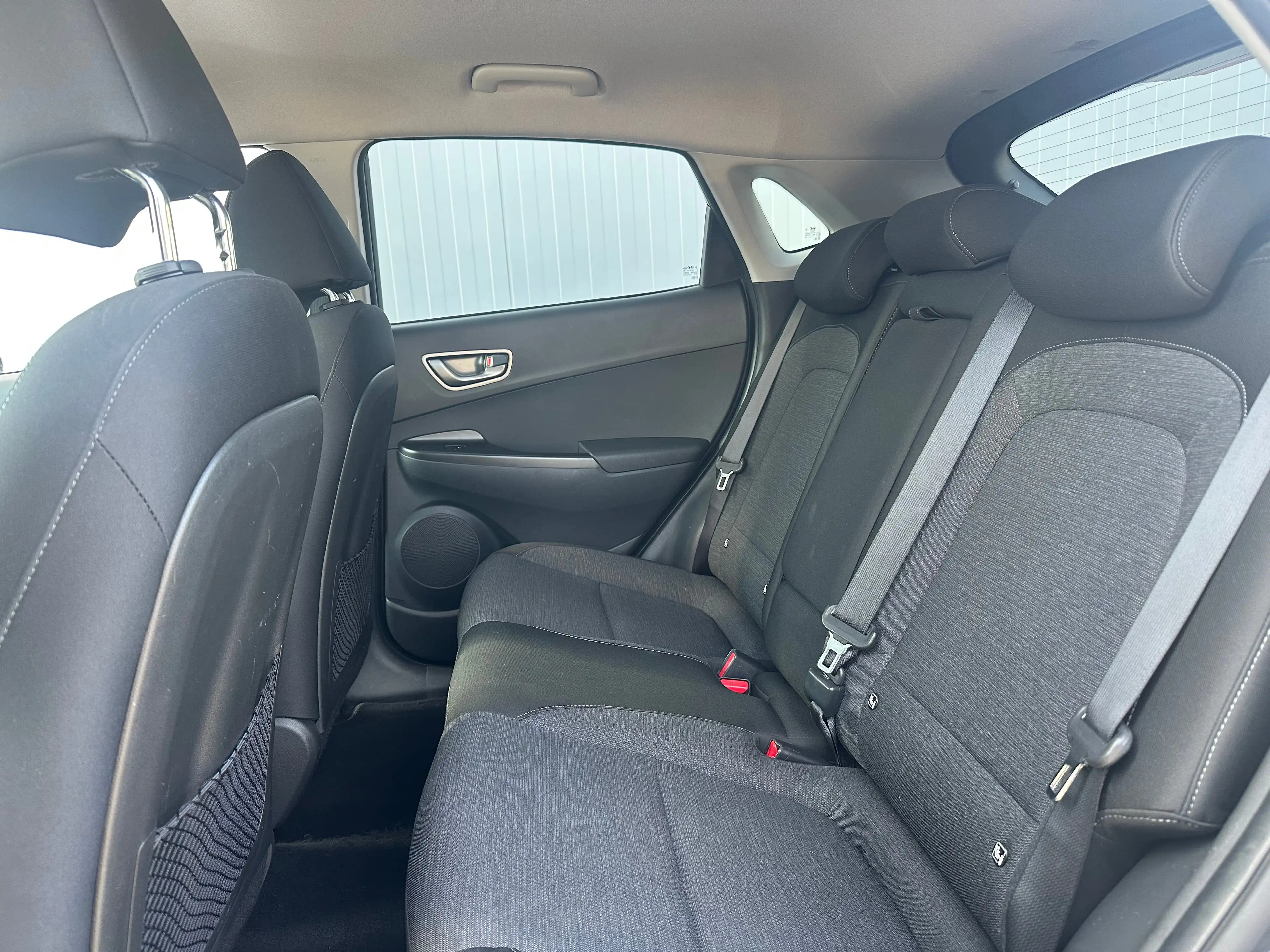 Hyundai KONA EV Fashion 64 kWh | Achteruitrijcamera | Alarm kla — photo 35