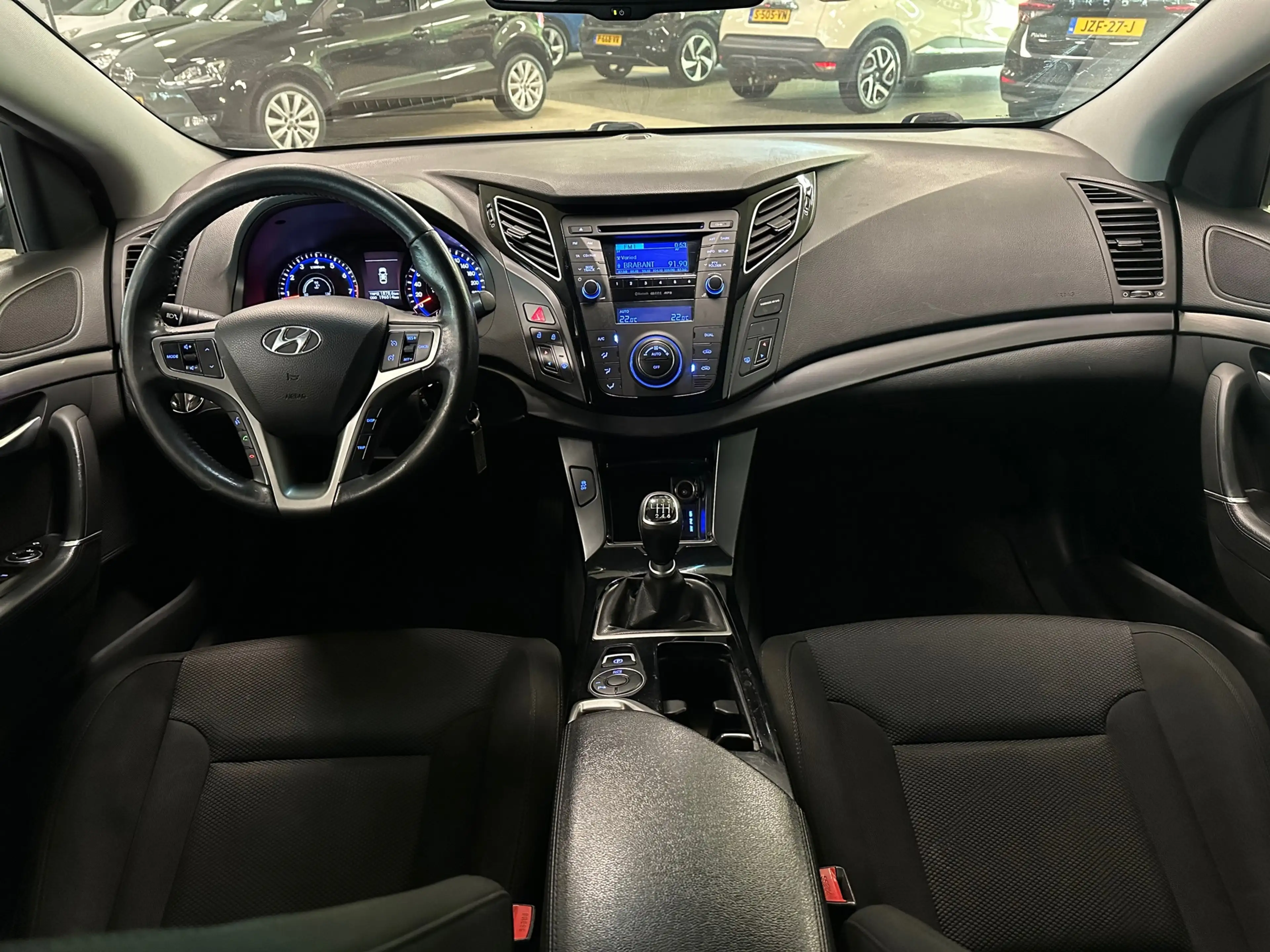 Hyundai i40 Wagon 1.6 GDI Blue i-Drive - Bluetooth - Memory - — photo 8
