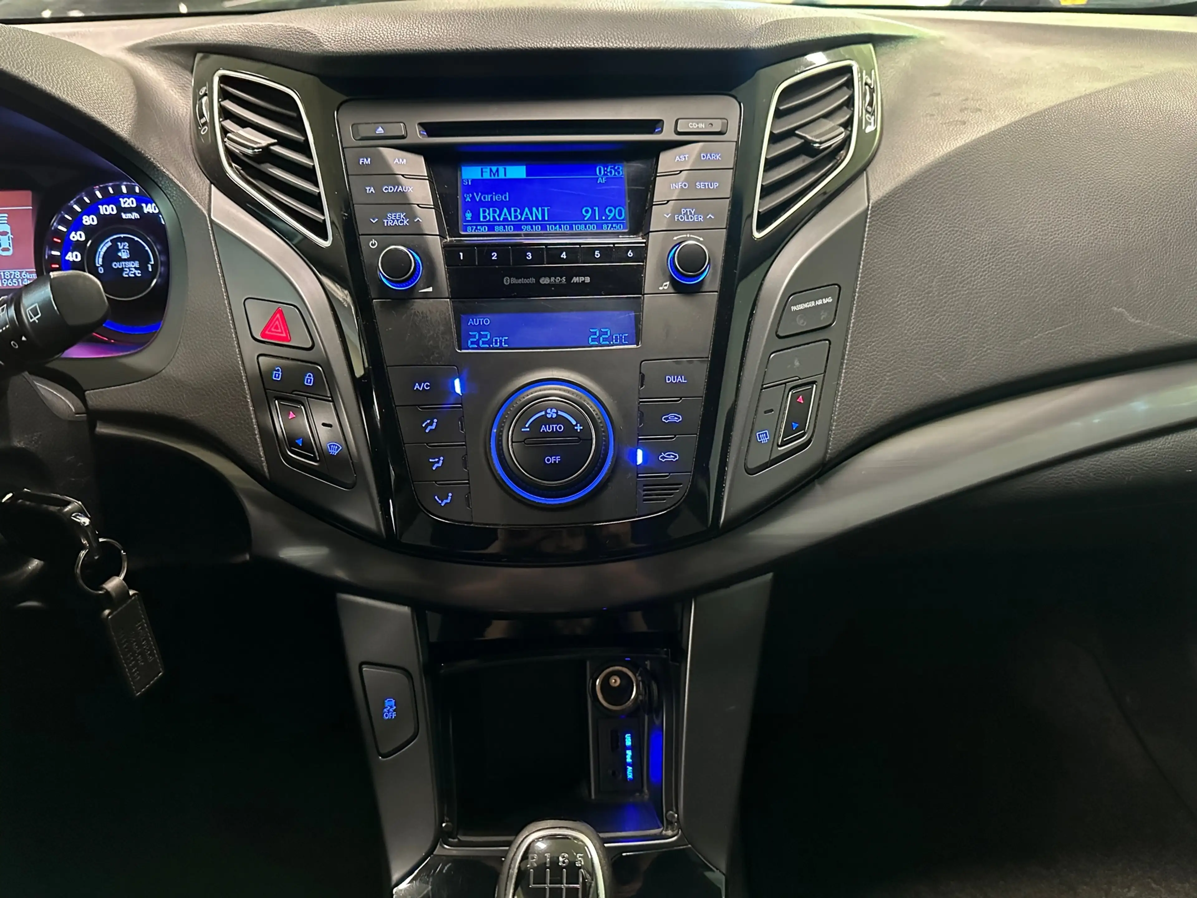 Hyundai i40 Wagon 1.6 GDI Blue i-Drive - Bluetooth - Memory - — photo 14