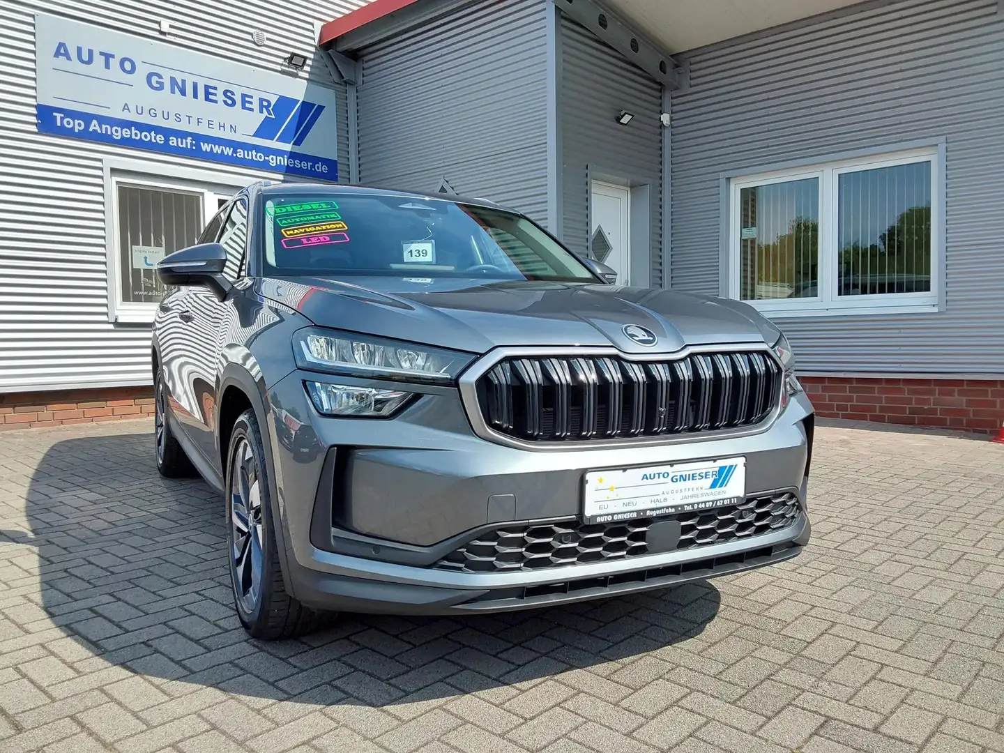 Skoda Kodiaq 2.0 TDI DSG Selection 7-Sitzer ACC/AHK/LED/PDC/... Grigio - 1