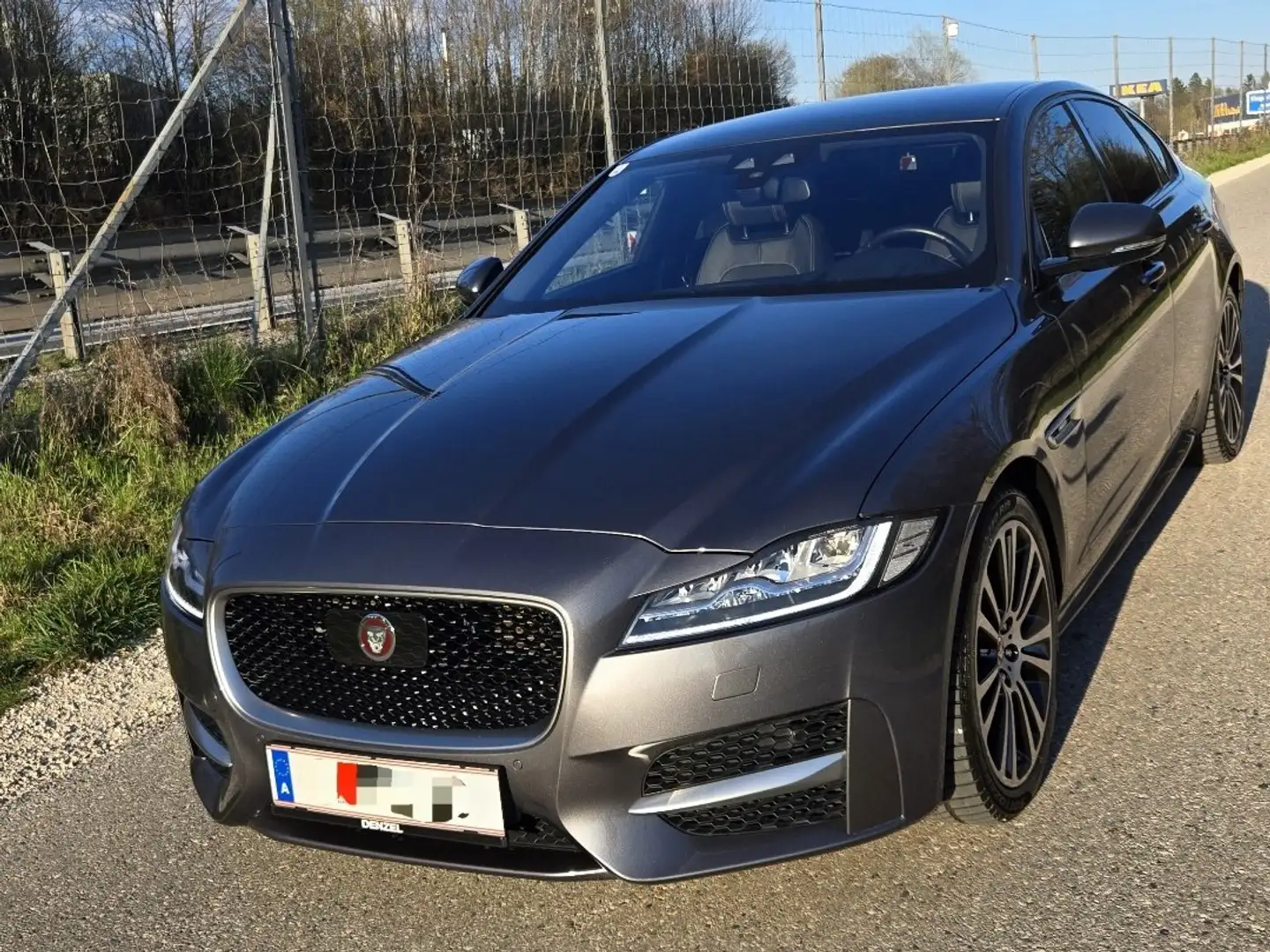 Jaguar XF 30d R-Sport Aut. - 1