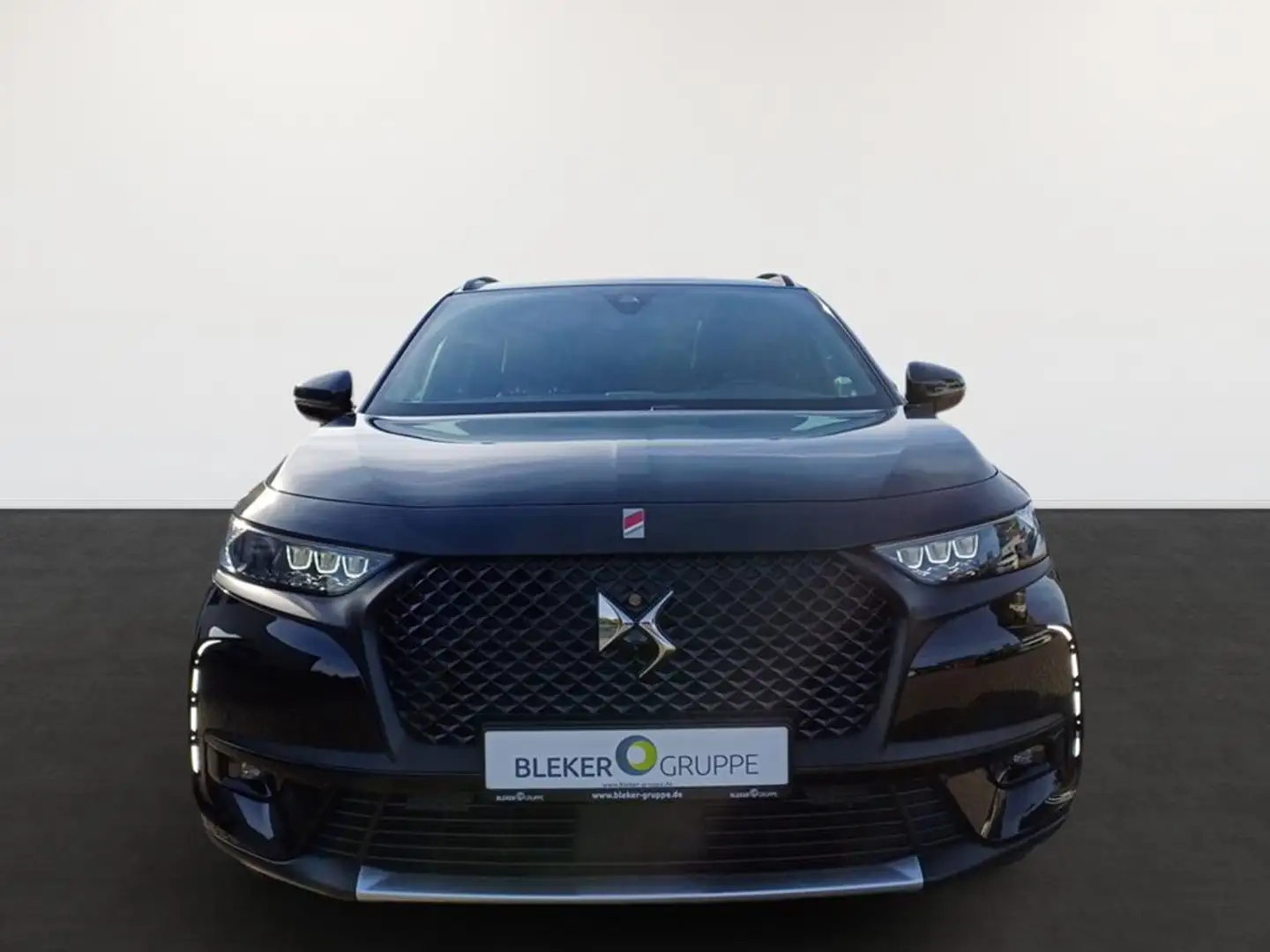 DS Automobiles DS 7 Crossback PureTech 180 Performance Line+ Schwarz - 2