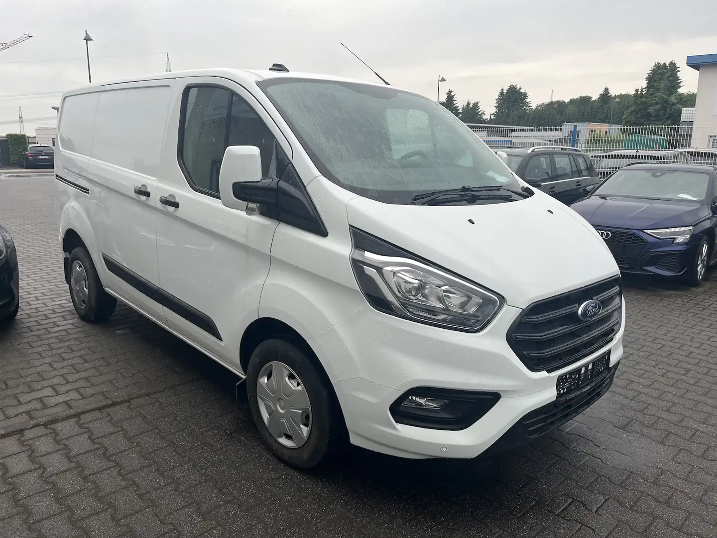 Ford Transit Custom Kasten L1H1 Trend 2.0 TDCI, EU 6 Weiß - 2