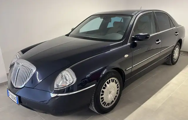 Lancia Thesis