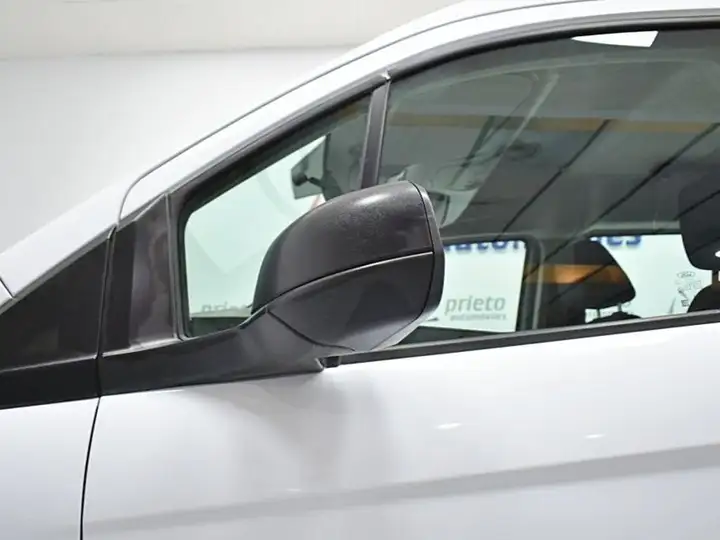 Ford Transit Connect 2021, foto 7